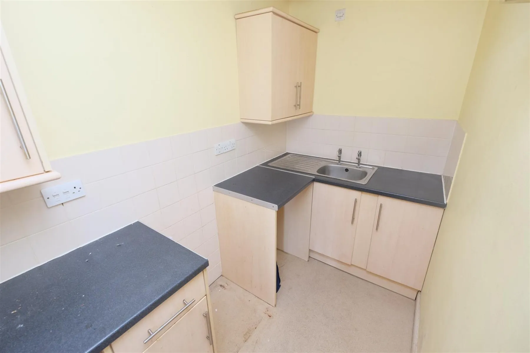 FLAT | UPDATING | MONTPELIER, 1 bedroom, Flat - 33352776