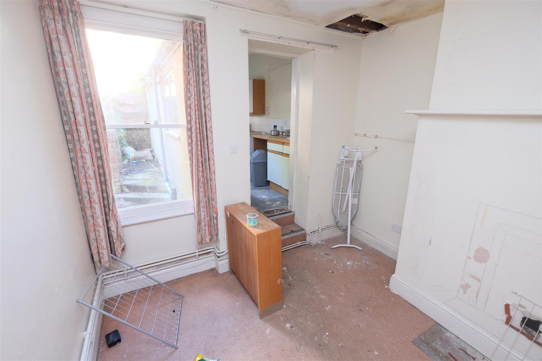 FREEHOLD BLOCK FLATS | REDLAND, 13 bedroom, House - Detached - 33324021