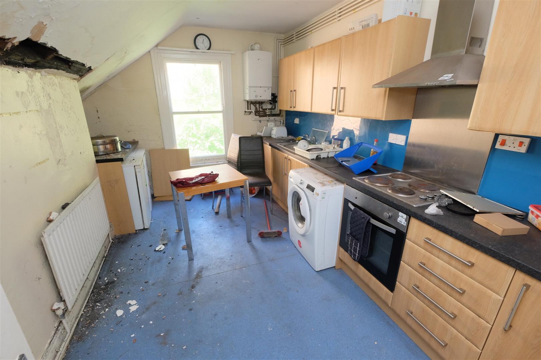 FREEHOLD BLOCK FLATS | REDLAND, 13 bedroom, House - Detached - 33324021