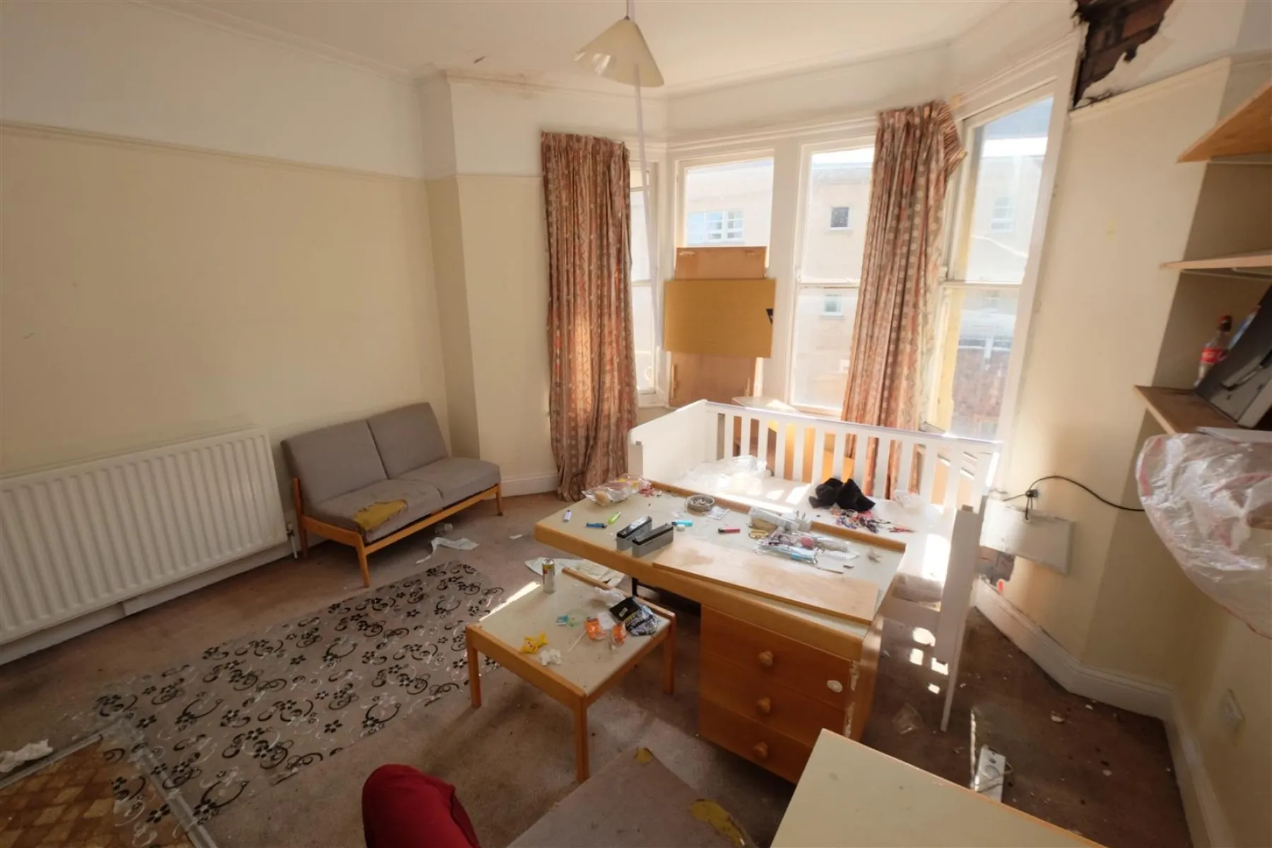 FREEHOLD BLOCK FLATS | REDLAND, 13 bedroom, House - Detached - 33324021