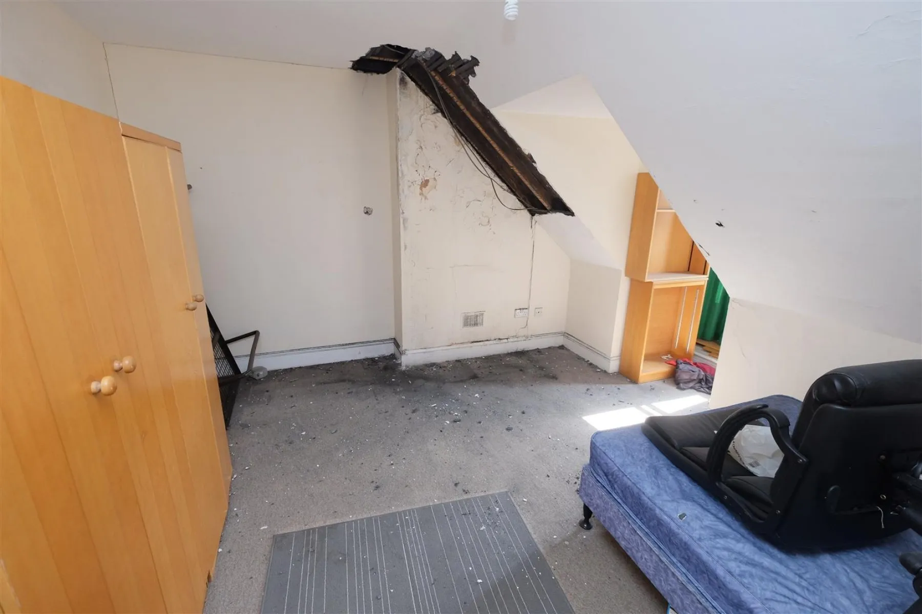 FREEHOLD BLOCK FLATS | REDLAND, 13 bedroom, House - Detached - 33324021