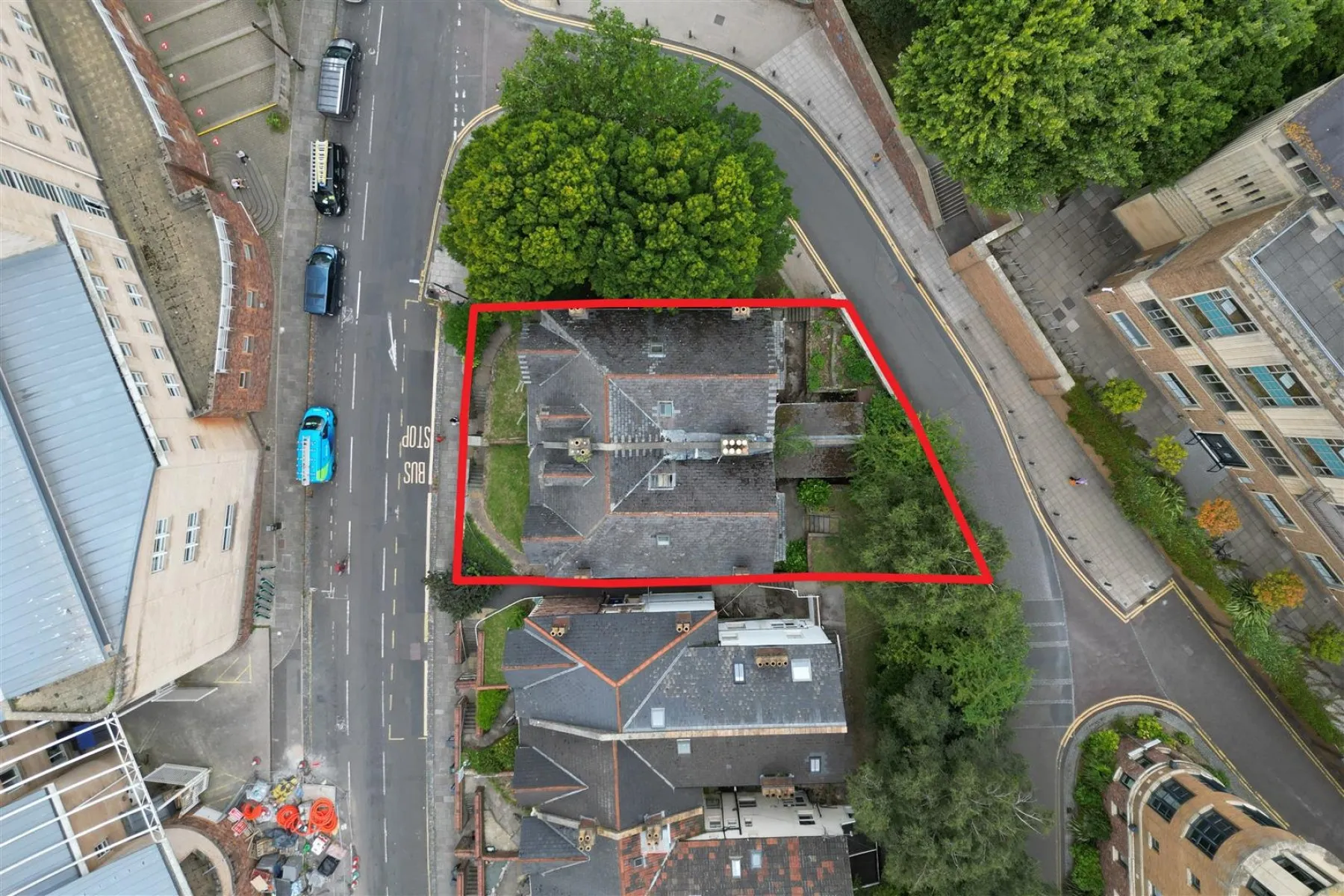 FREEHOLD BLOCK FLATS | REDLAND, 13 bedroom, House - Detached - 33324021