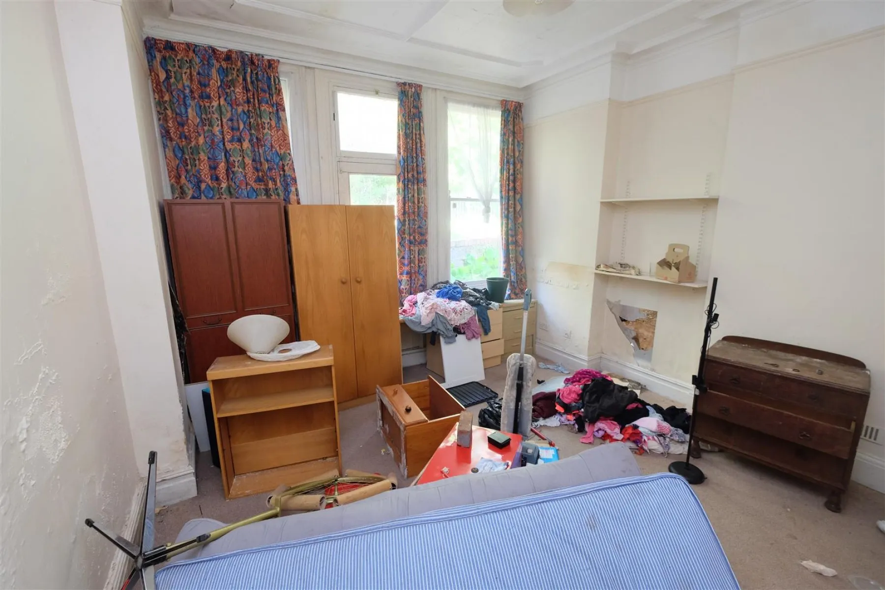 FREEHOLD BLOCK FLATS | REDLAND, 13 bedroom, House - Detached - 33324021