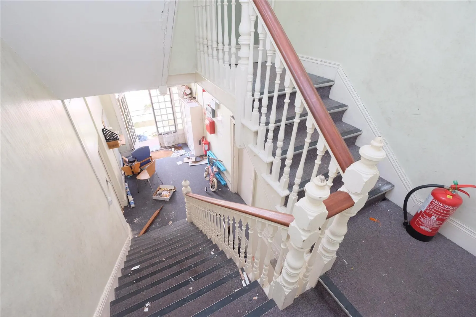 FREEHOLD BLOCK FLATS | REDLAND, 13 bedroom, House - Detached - 33324021