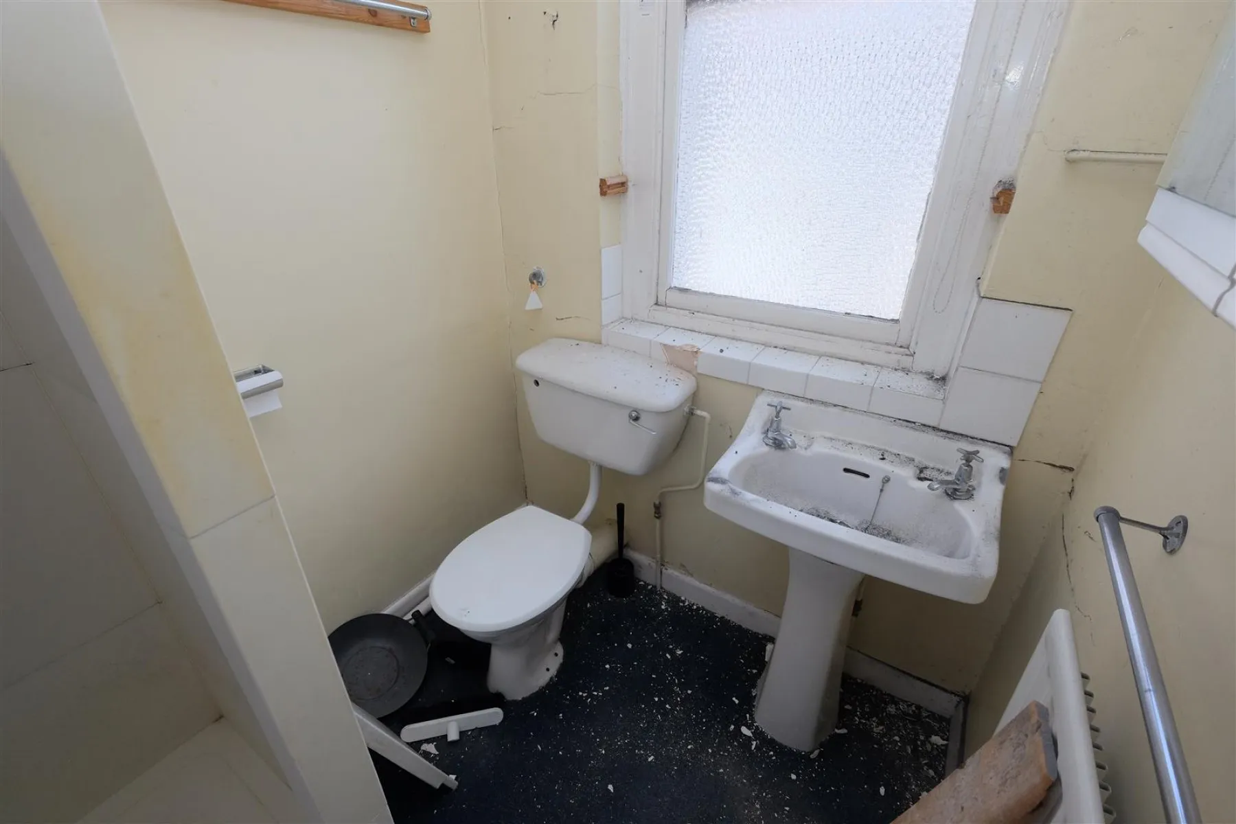 FREEHOLD BLOCK FLATS | REDLAND, 13 bedroom, House - Detached - 33324021