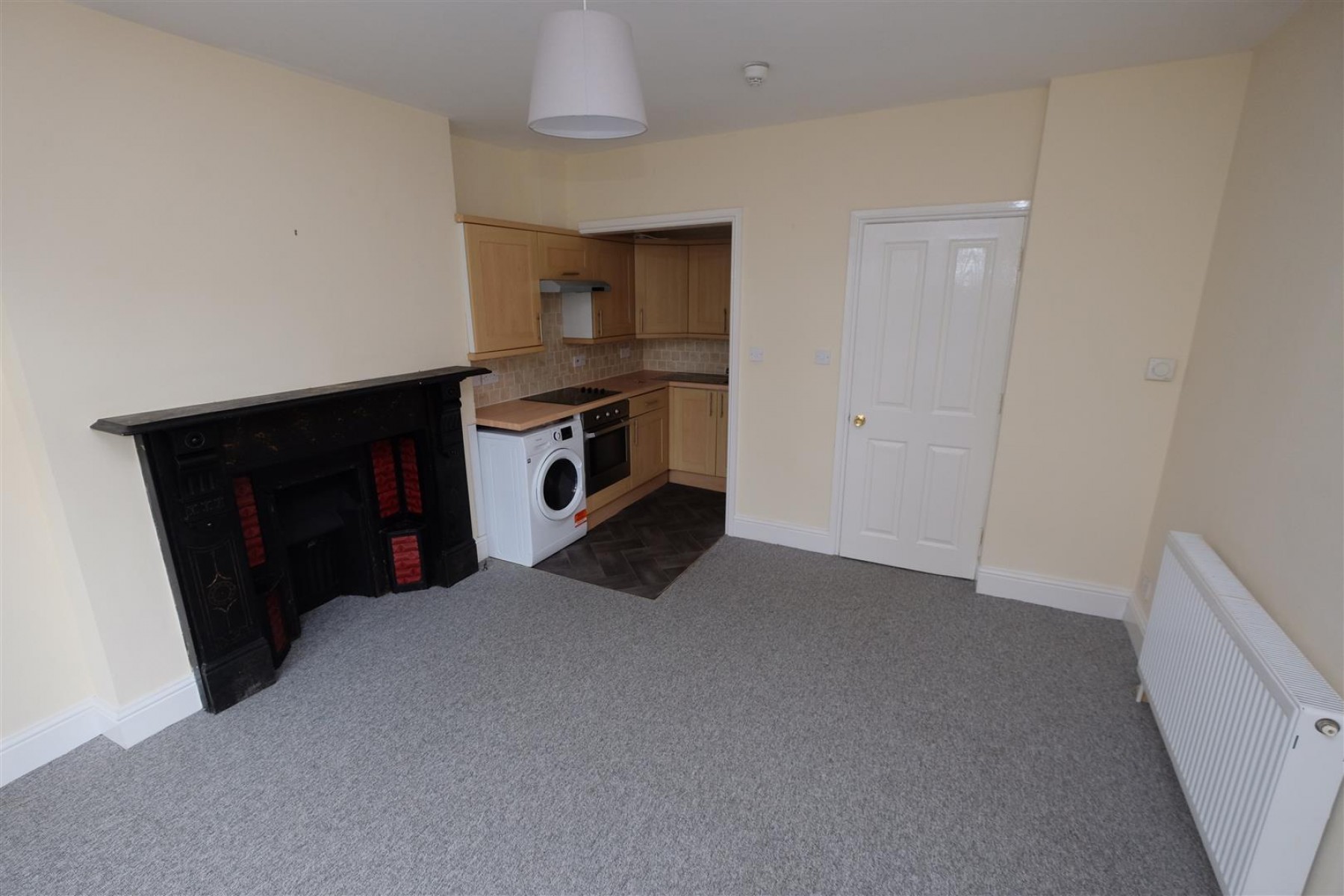 FREEHOLD BLOCK OF FLATS | REDLAND, 6 bedroom, House - 33300909