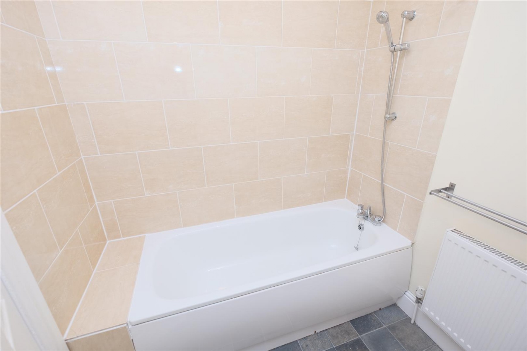 FREEHOLD BLOCK OF FLATS | REDLAND, 6 bedroom, House - 33300909