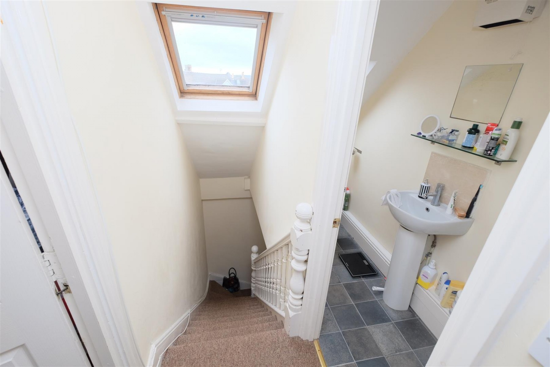 FREEHOLD BLOCK OF FLATS | REDLAND, 6 bedroom, House - 33300909