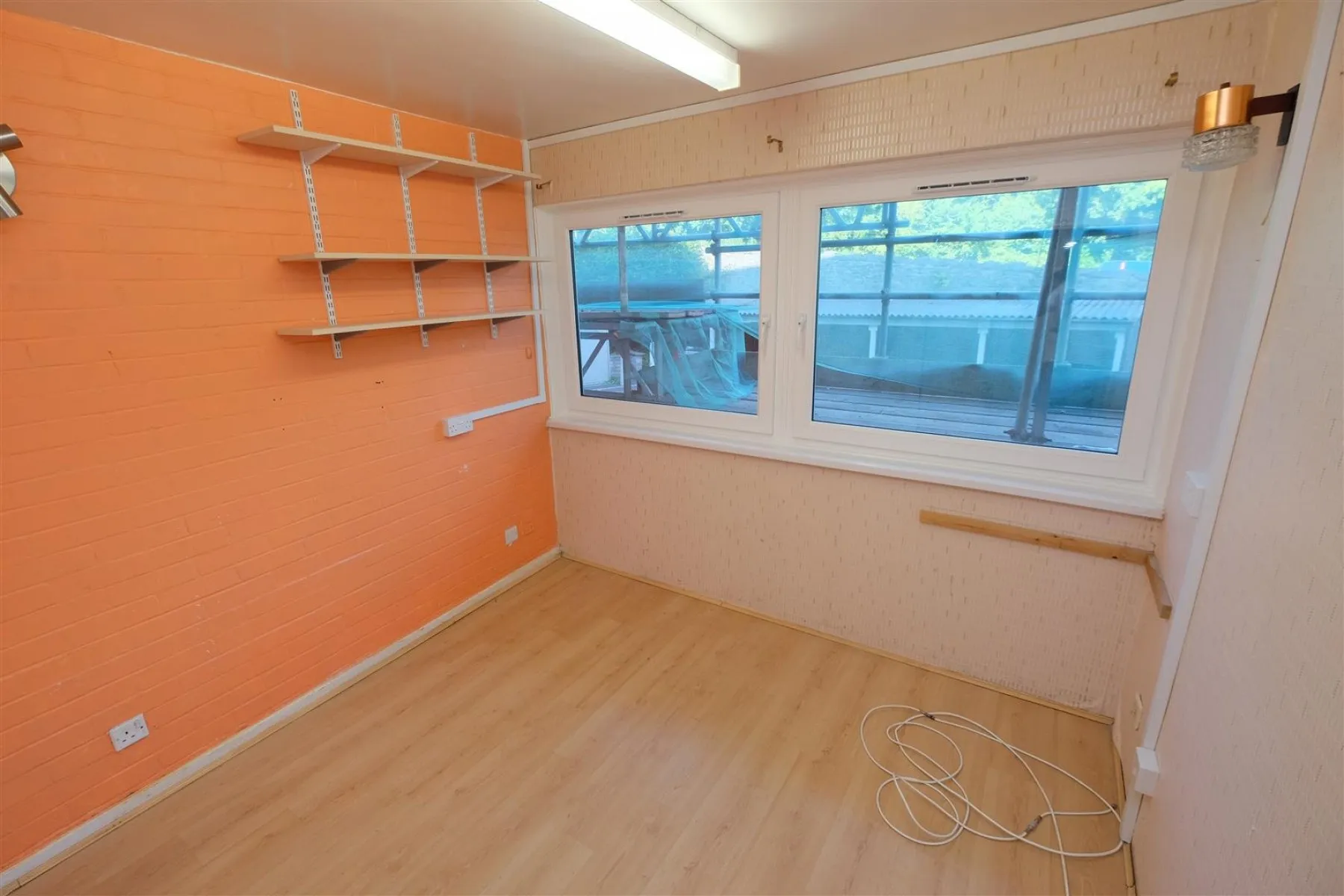 BALCONY FLAT | UPDATING | CLEVEDON, 2 bedroom, Flat - 33270580