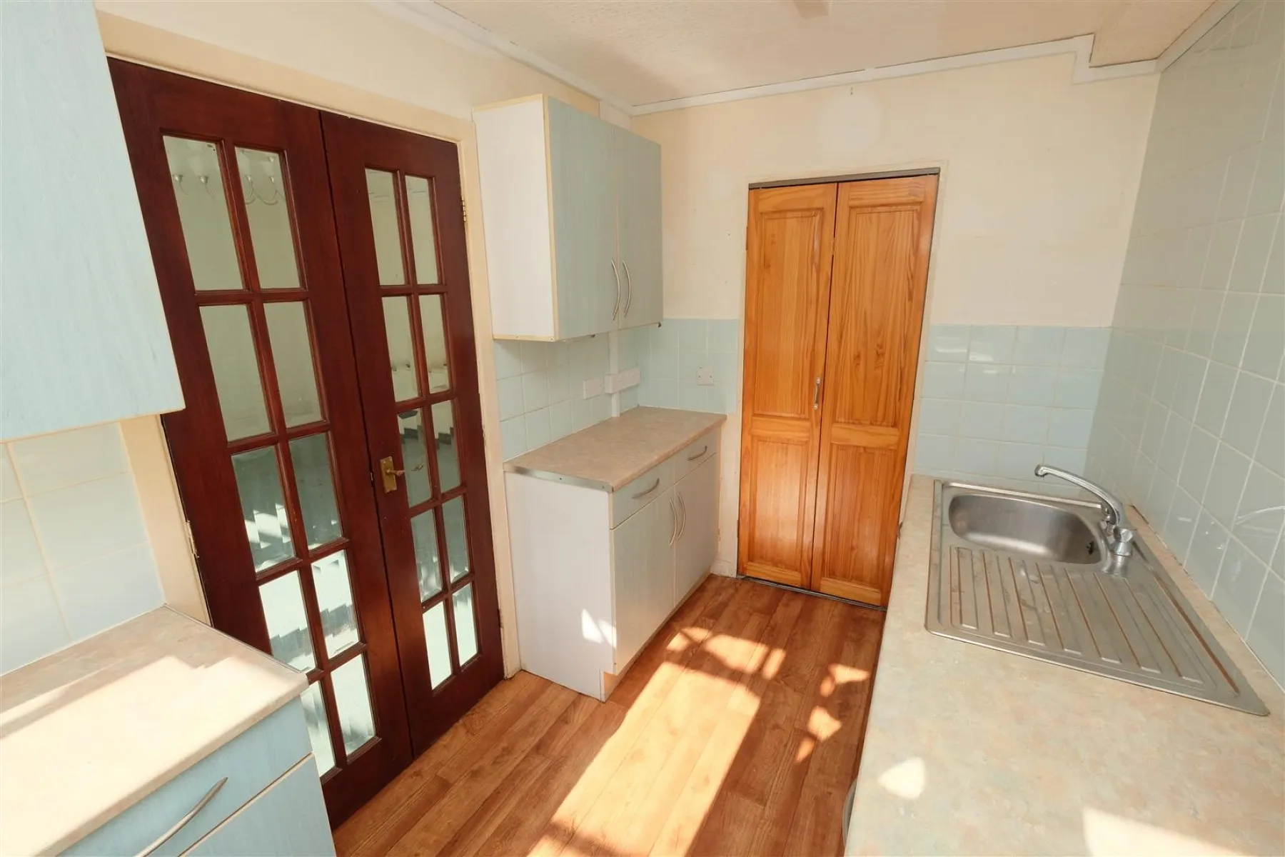BALCONY FLAT | UPDATING | CLEVEDON, 2 bedroom, Flat - 33270580