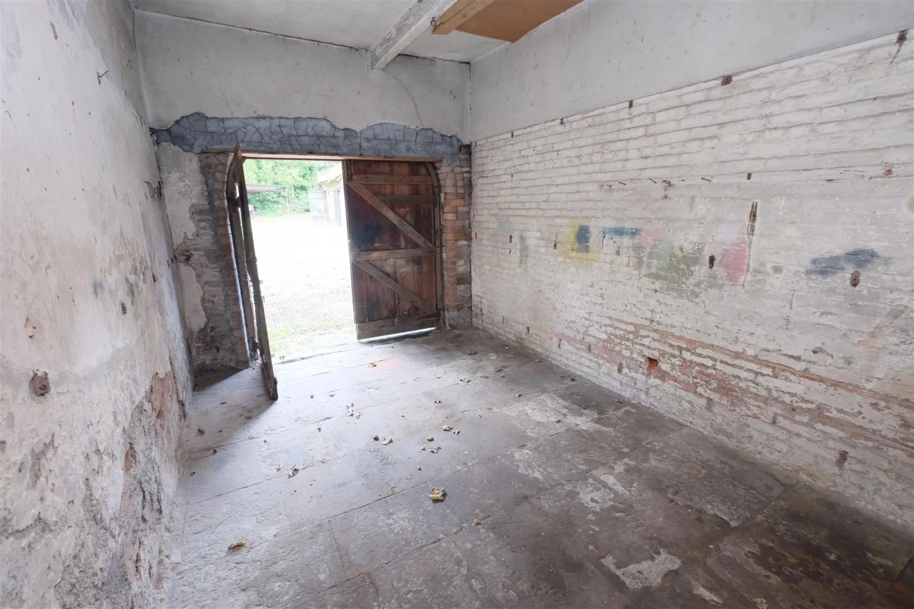 COACH HOUSE + GARAGES | BRISLINGTON, 5 bedroom, House - 33414365