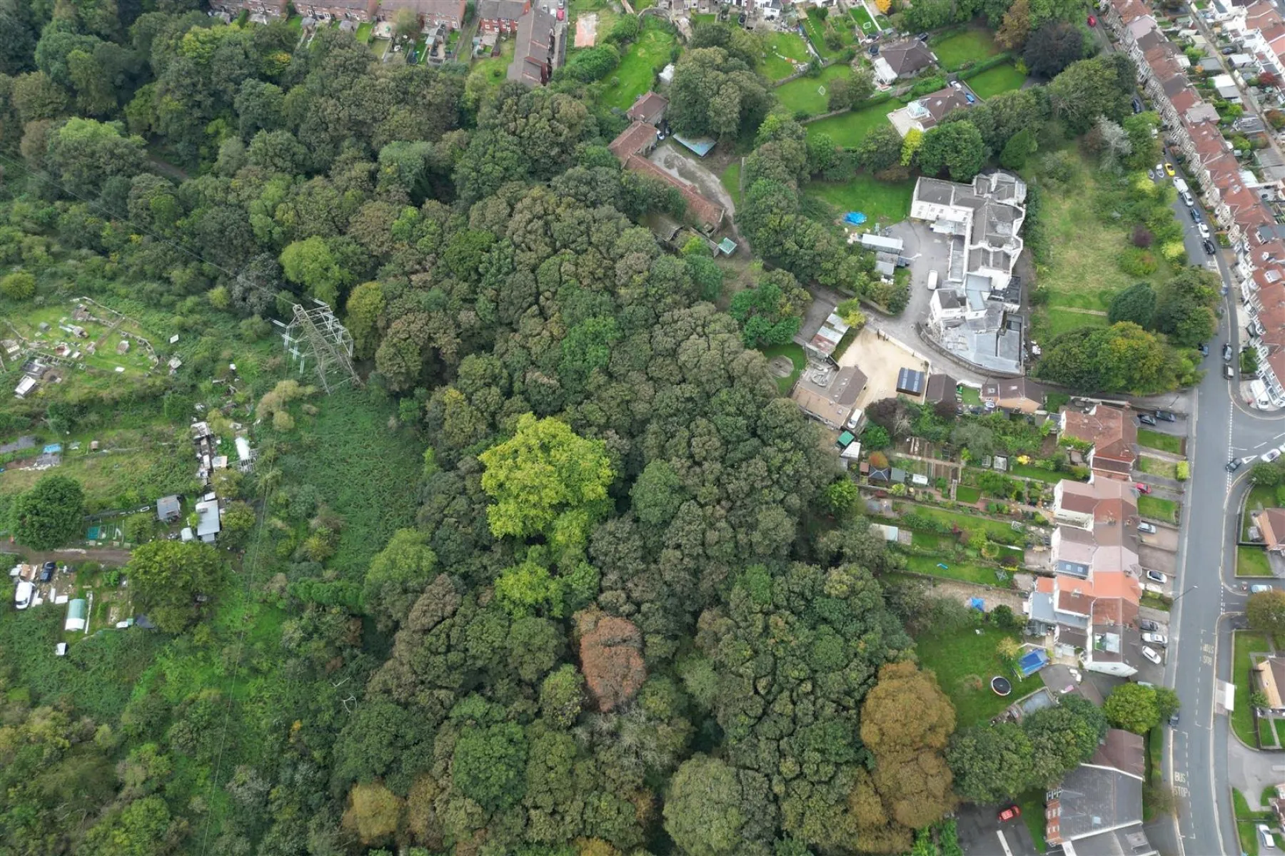 COACH HOUSE + GARAGES | BRISLINGTON, 5 bedroom, House - 33414365