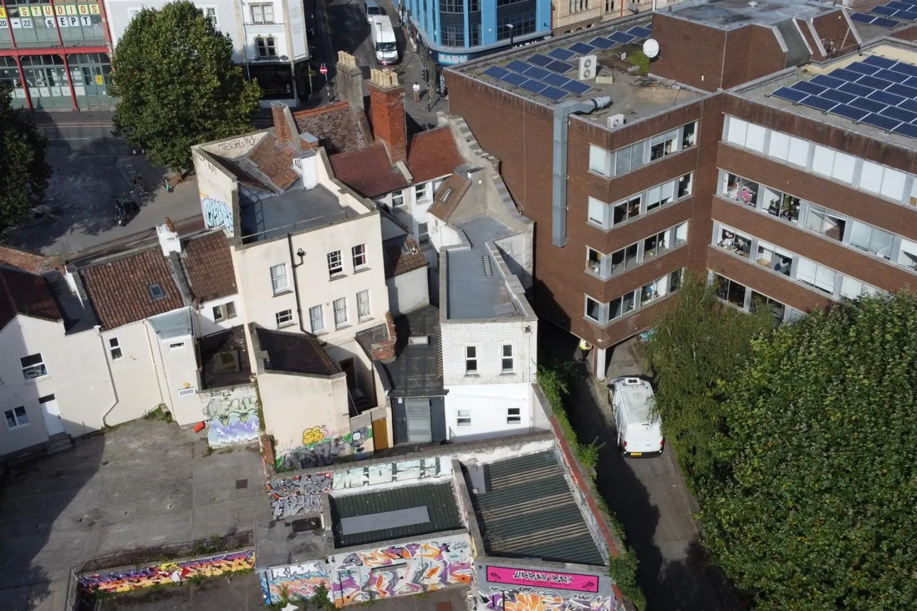 HMO INVESTMENT | £77K | BANKSY | BS1, 8 bedroom, House - Terraced - 33421028