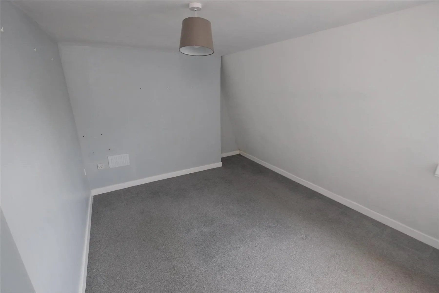 FLAT | UPDATING | BA1, 2 bedroom, Flat - 33470391