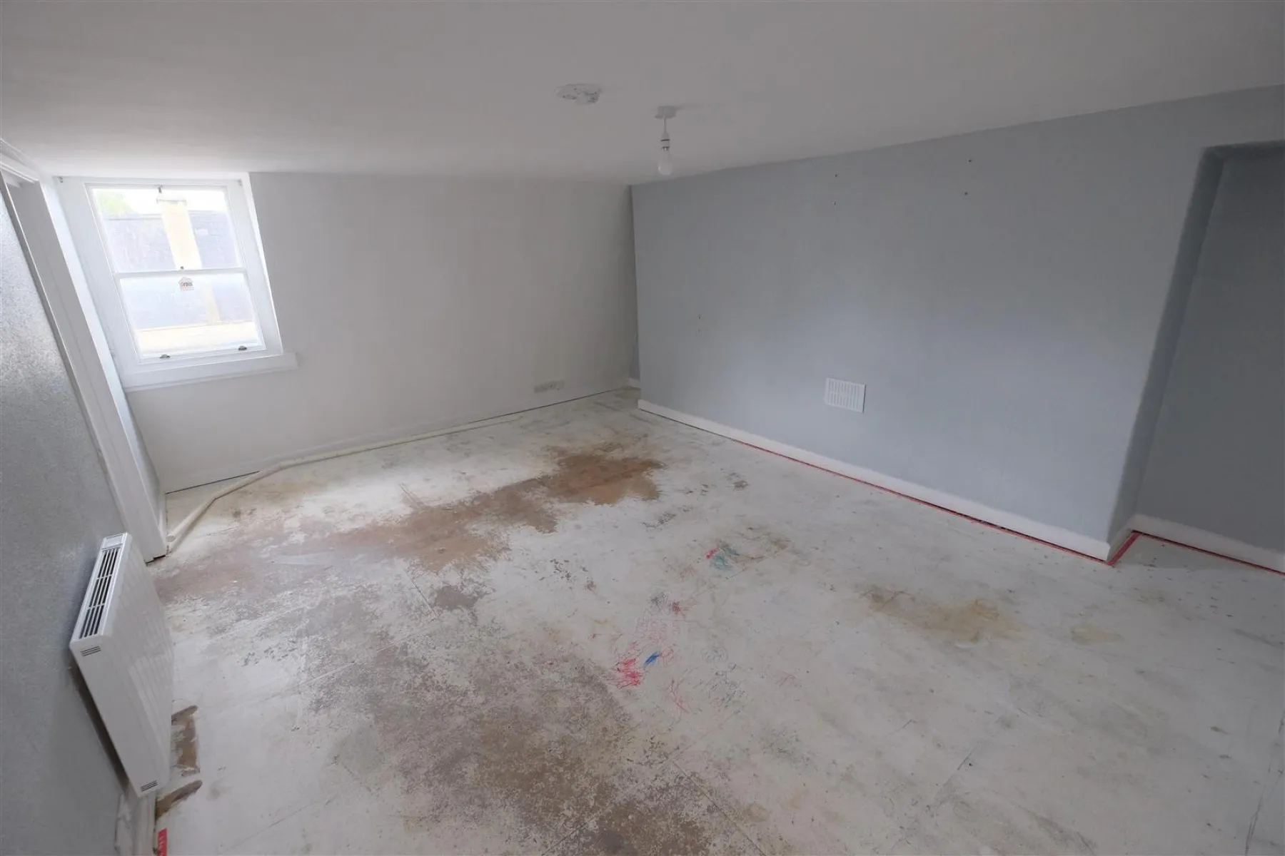 FLAT | UPDATING | BA1, 2 bedroom, Flat - 33470391