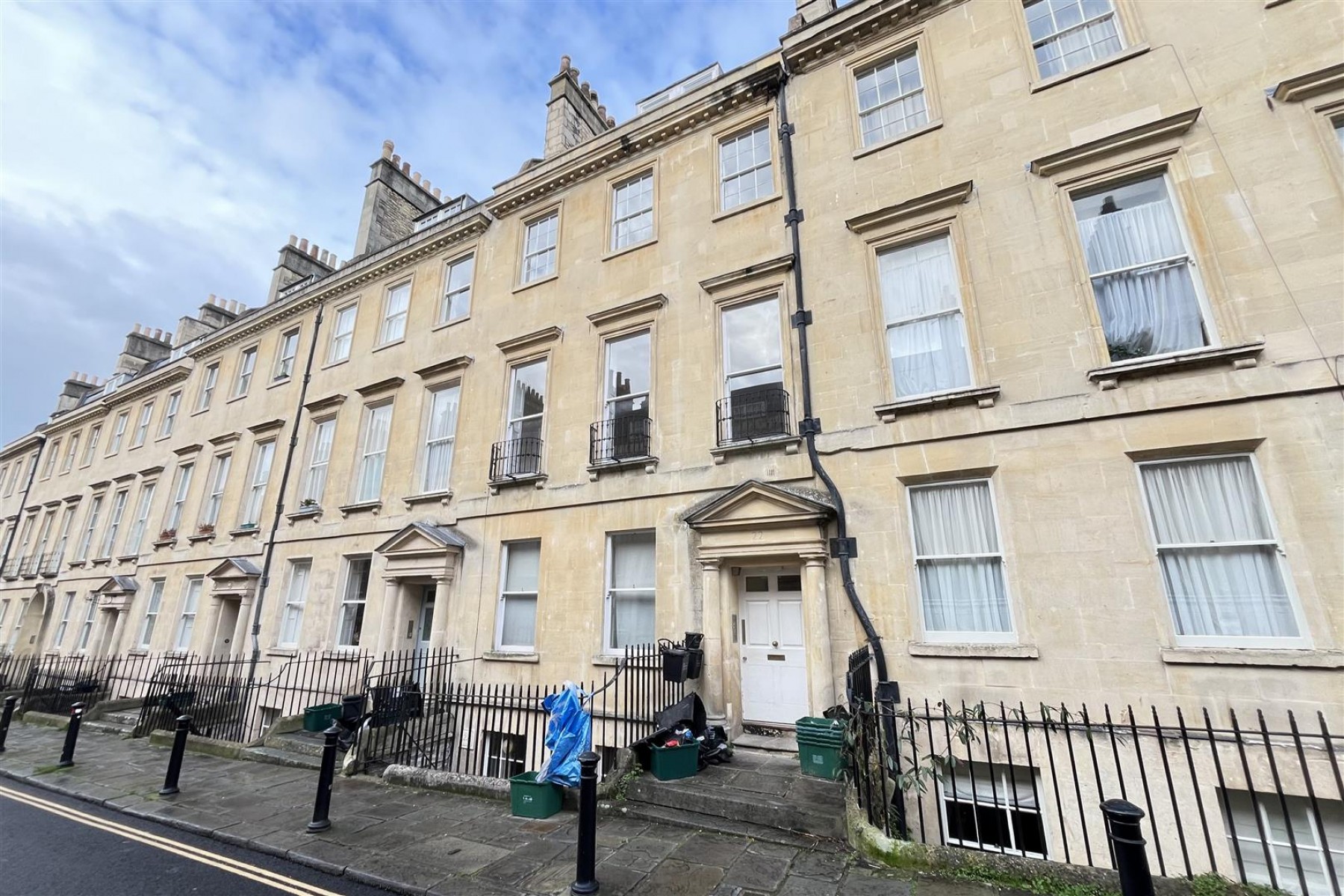 FLAT | UPDATING | BA1, 2 bedroom, Flat - 33470391