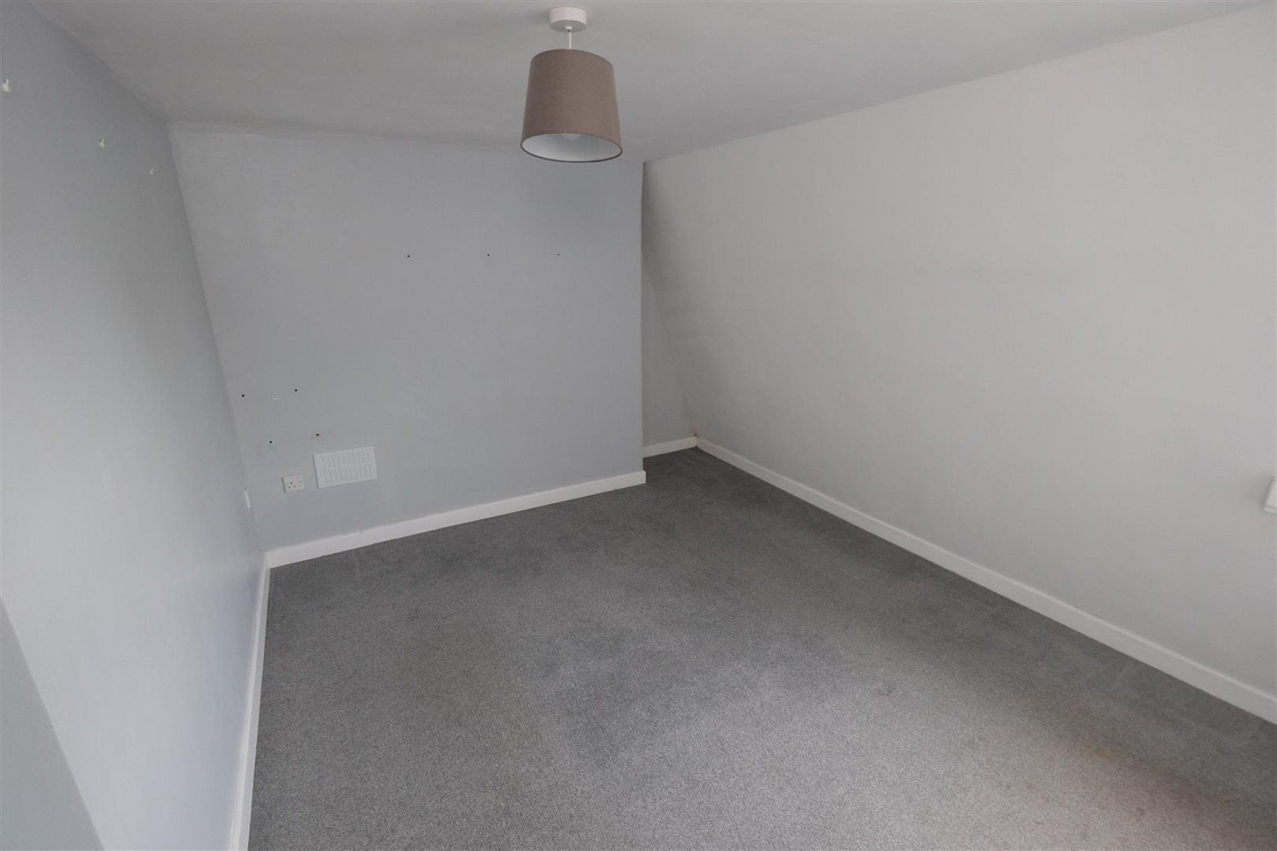 FLAT | UPDATING | BA1, 2 bedroom, Flat - 33470391