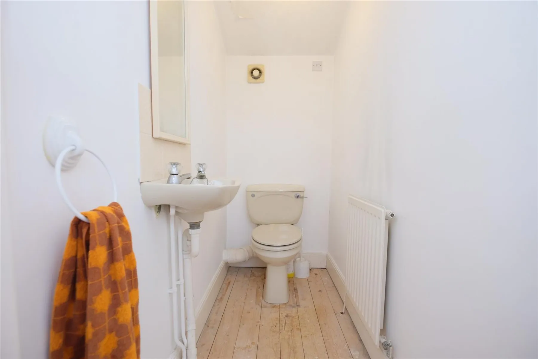 MODERN TOWNHOUSE | UPDATING | MONTPELIER, 2 bedroom, House - Detached - 33458760