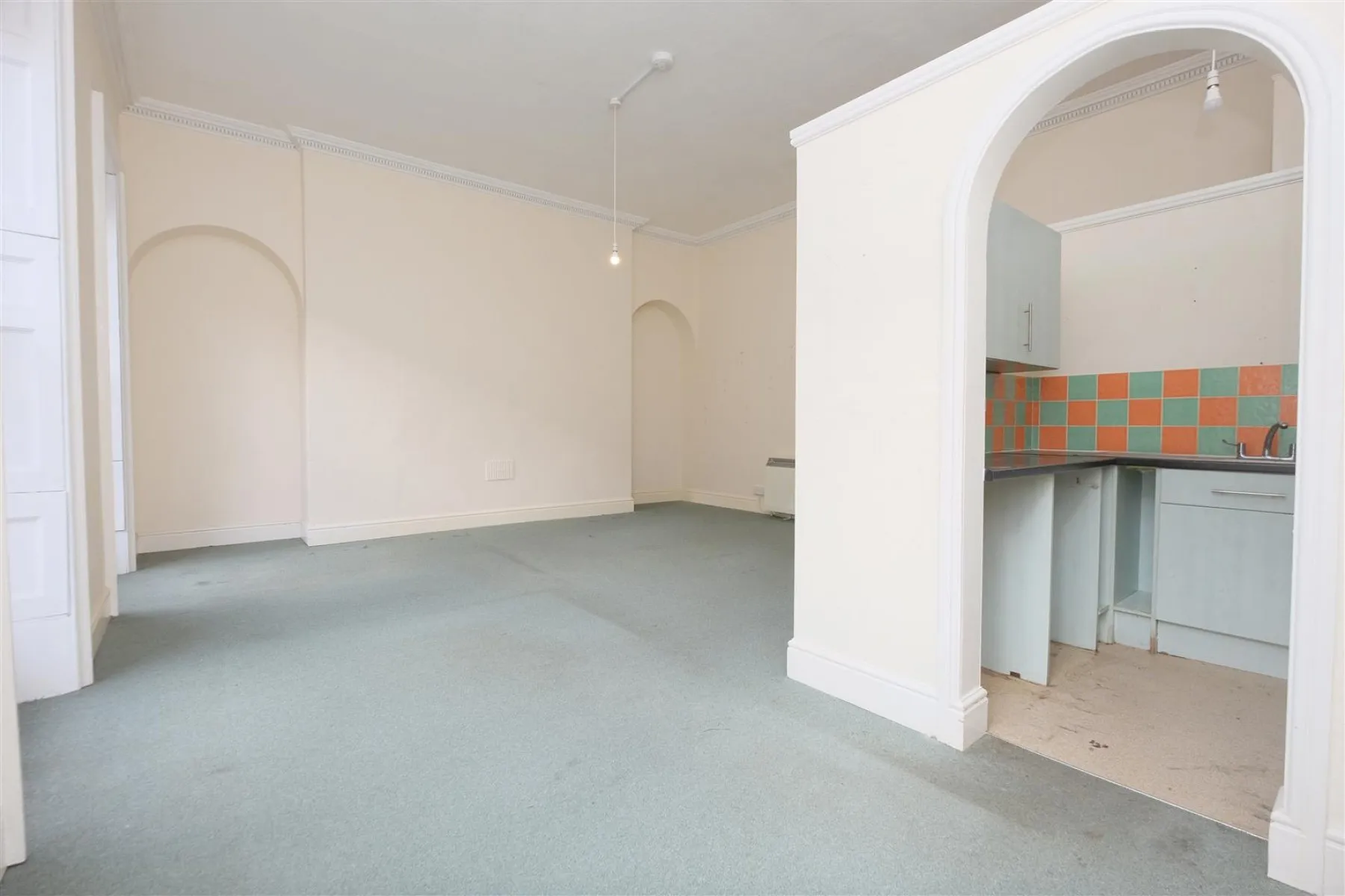 FLAT | UPDATING | BA1, 1 bedroom, Flat - 32809526