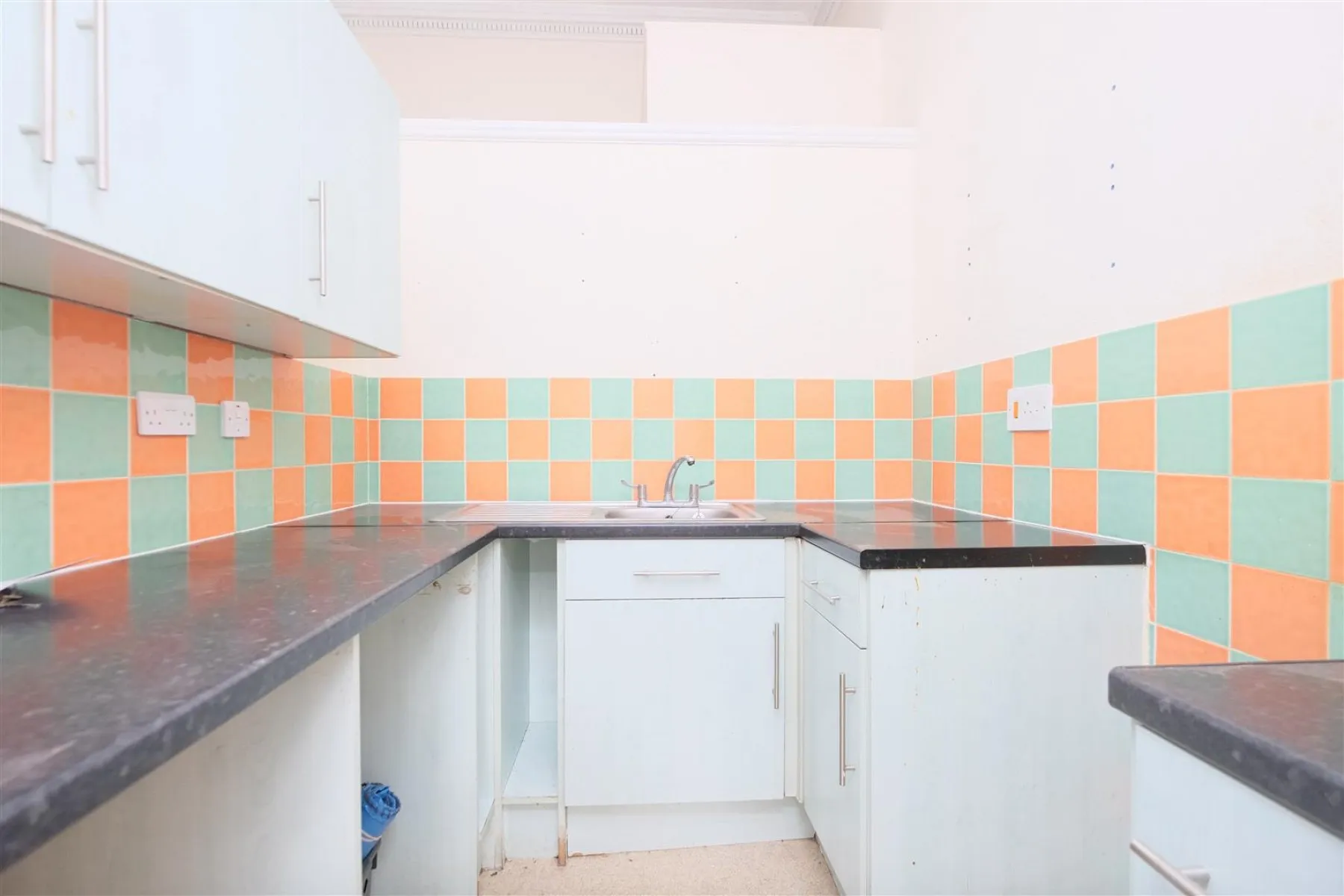 FLAT | UPDATING | BA1, 1 bedroom, Flat - 32809526