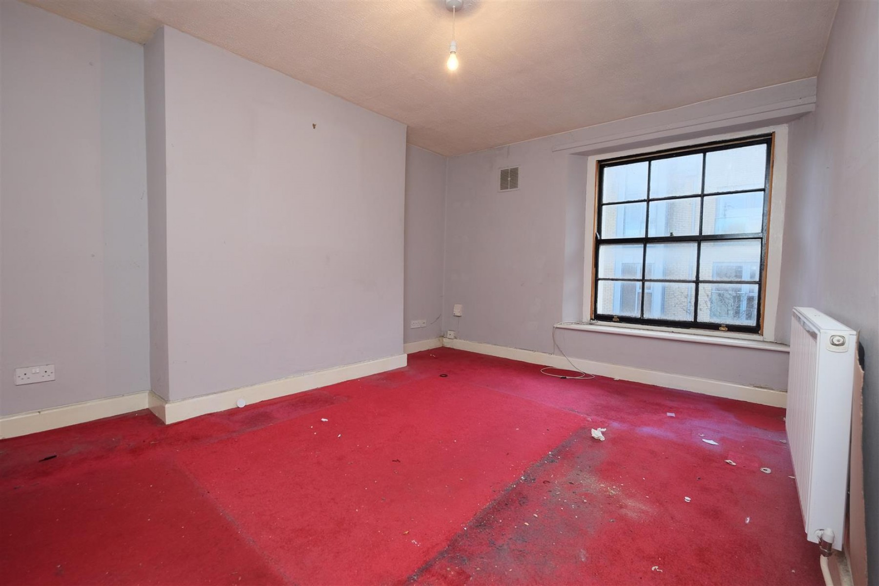 TOP FLOOR FLAT| UPDATING | BS6, 1 bedroom, Flat - 32779251