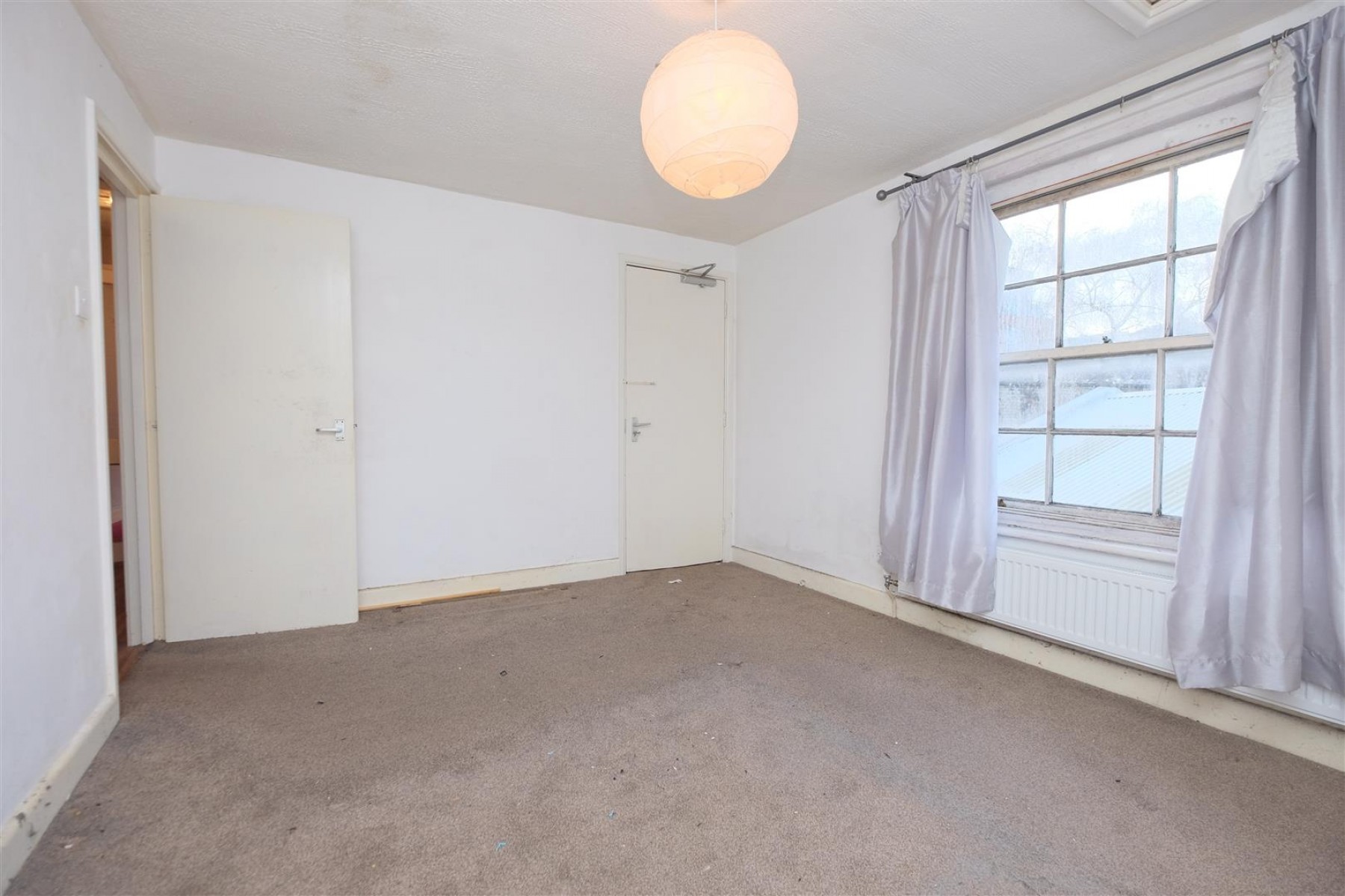 TOP FLOOR FLAT| UPDATING | BS6, 1 bedroom, Flat - 32779251