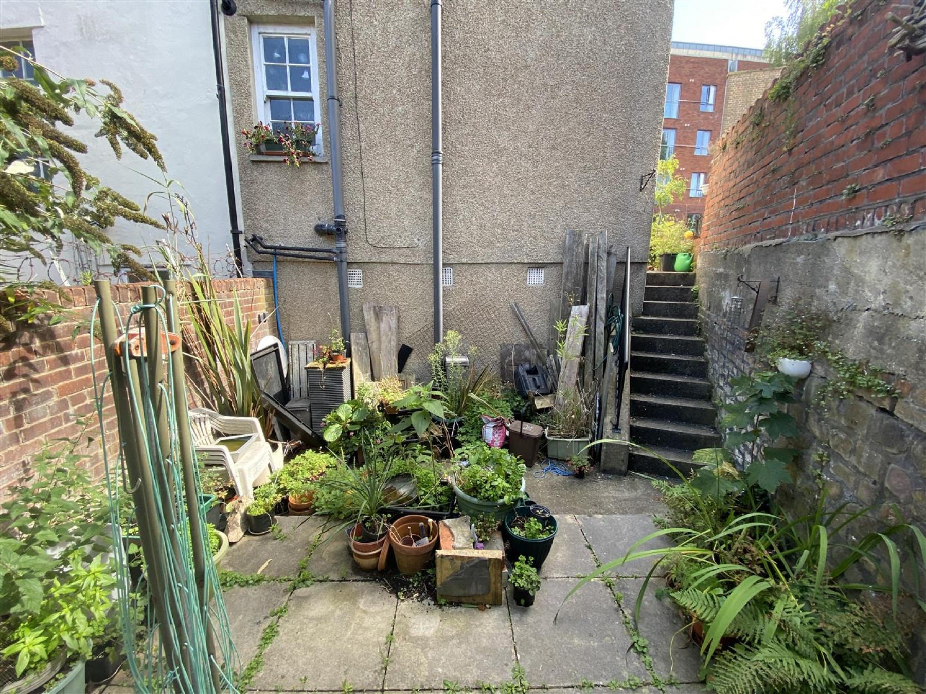 TOP FLOOR FLAT| UPDATING | BS6, 1 bedroom, Flat - 32779251