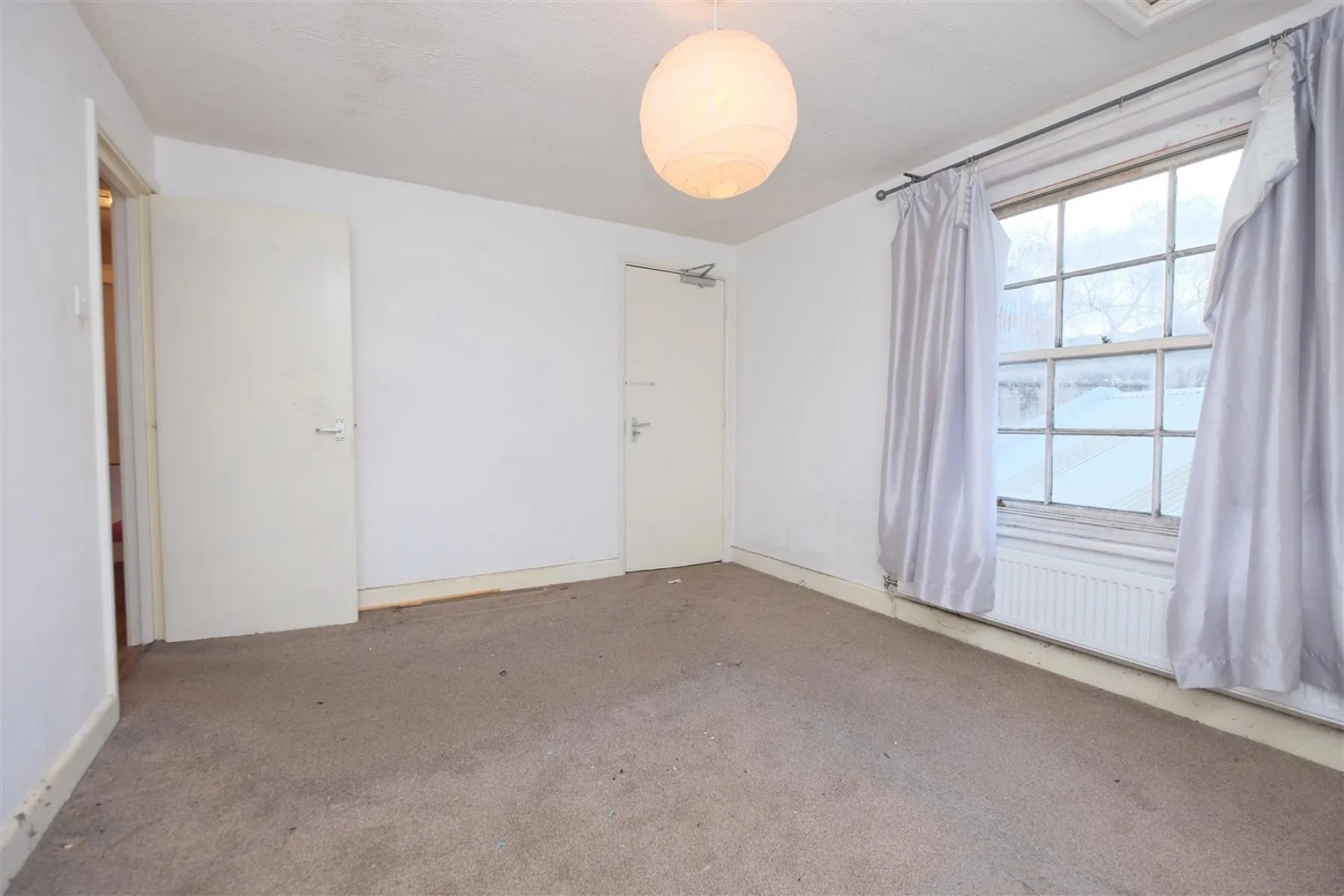 TOP FLOOR FLAT| UPDATING | BS6, 1 bedroom, Flat - 32779251