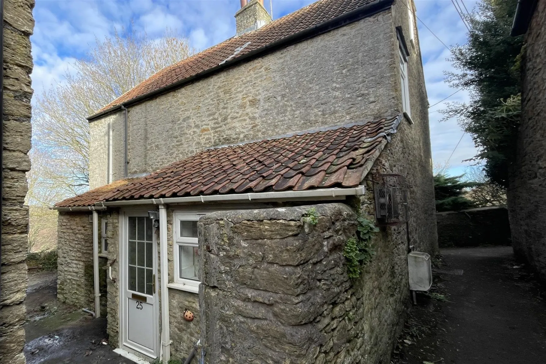 HOUSE | MODERNISATION | FROME, 4 bedroom, House - Detached - 32837652