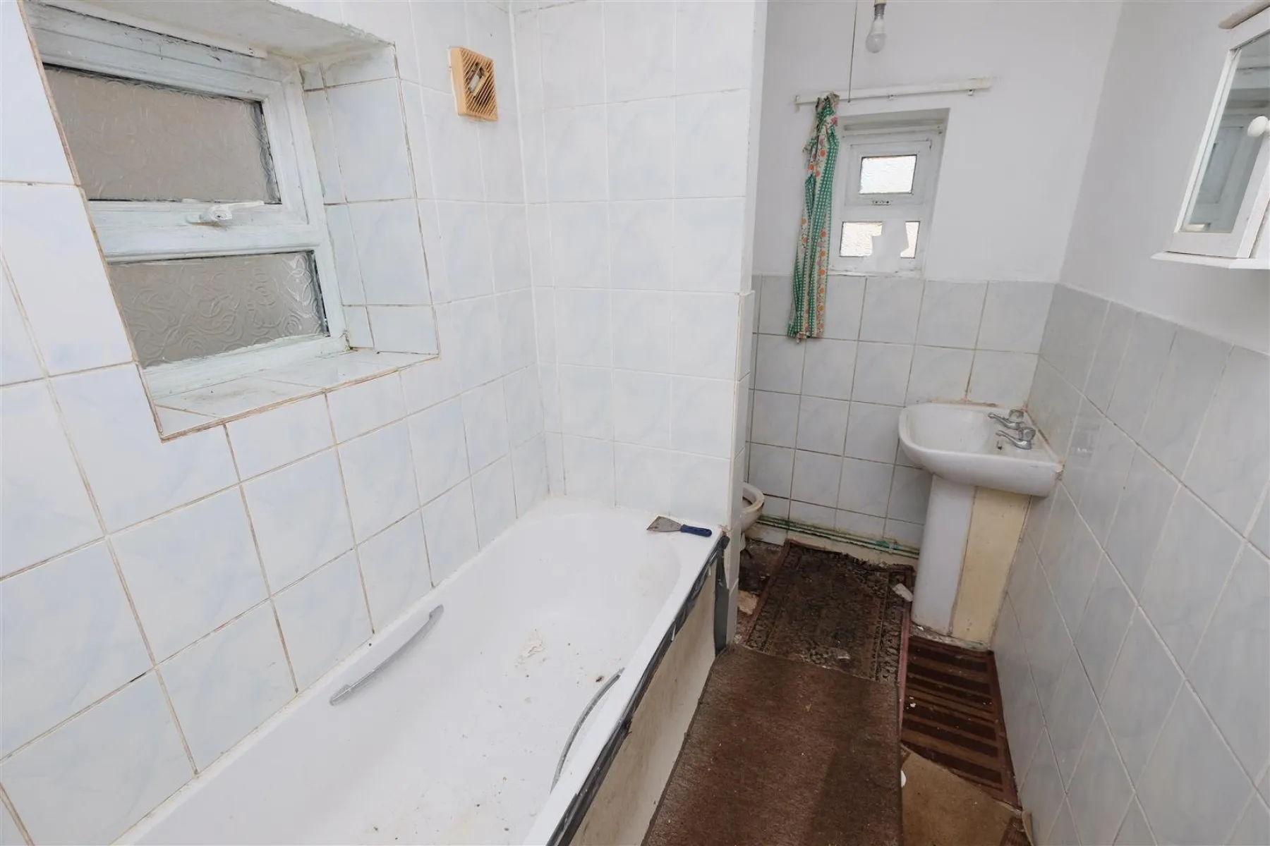 HOUSE | MODERNISATION | FROME, 4 bedroom, House - Detached - 32837652