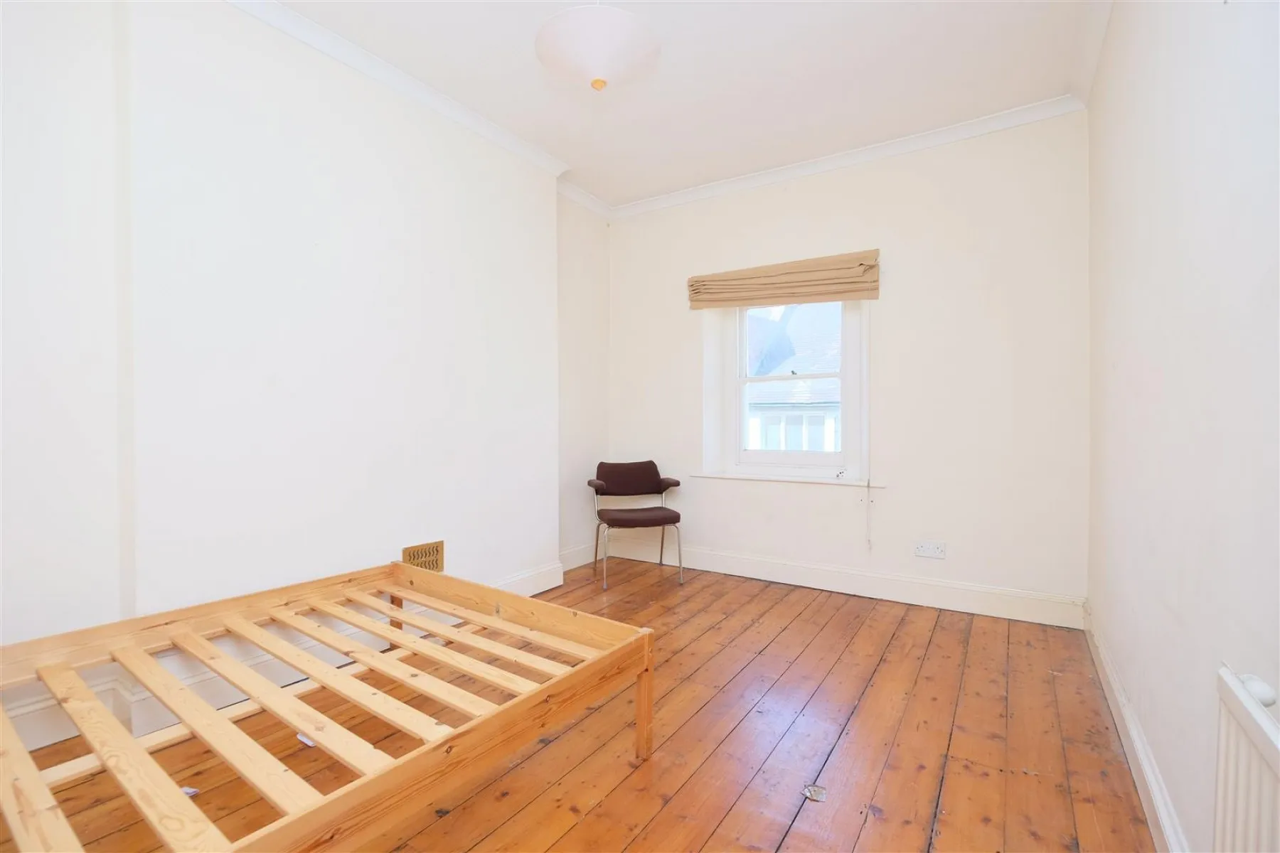 HOUSE / FLATS | UPDATING | BS6, 4 bedroom, House - 32927338