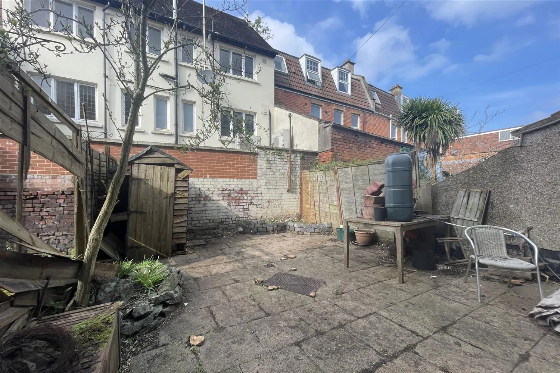HOUSE / FLATS | UPDATING | BS6, 4 bedroom, House - 32927338