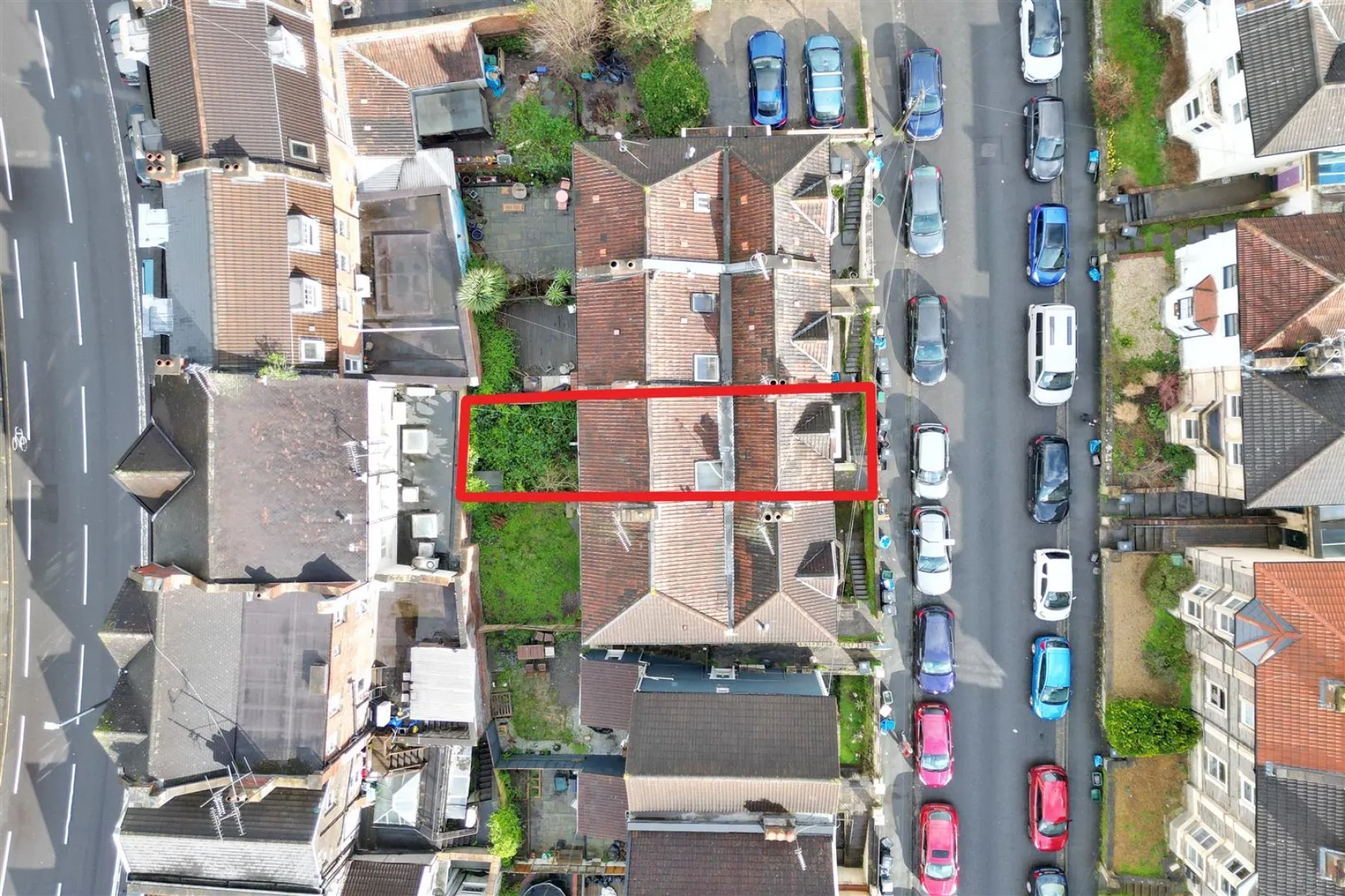 HOUSE / FLATS | UPDATING | BS6, 4 bedroom, House - 32927338