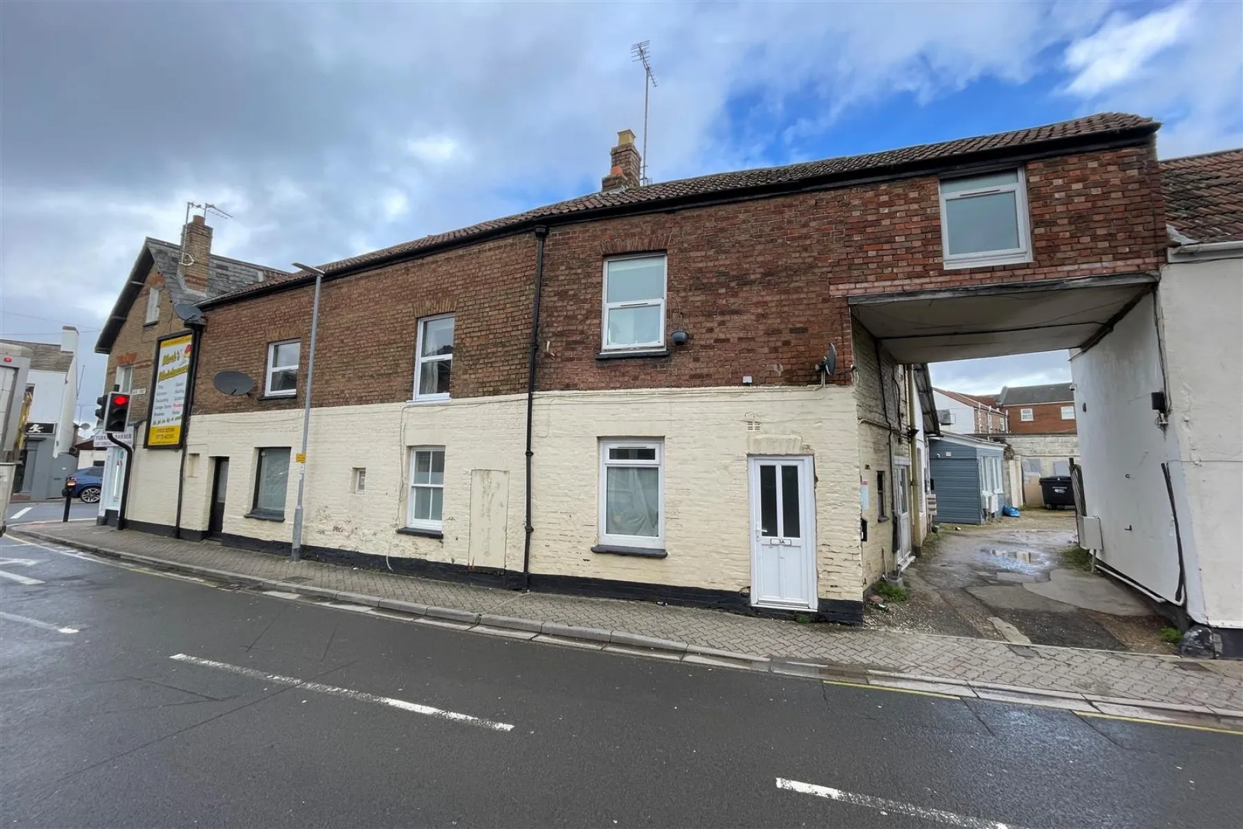 3 X FLATS | £20K PA, 4 bedroom, Flat - 32920375
