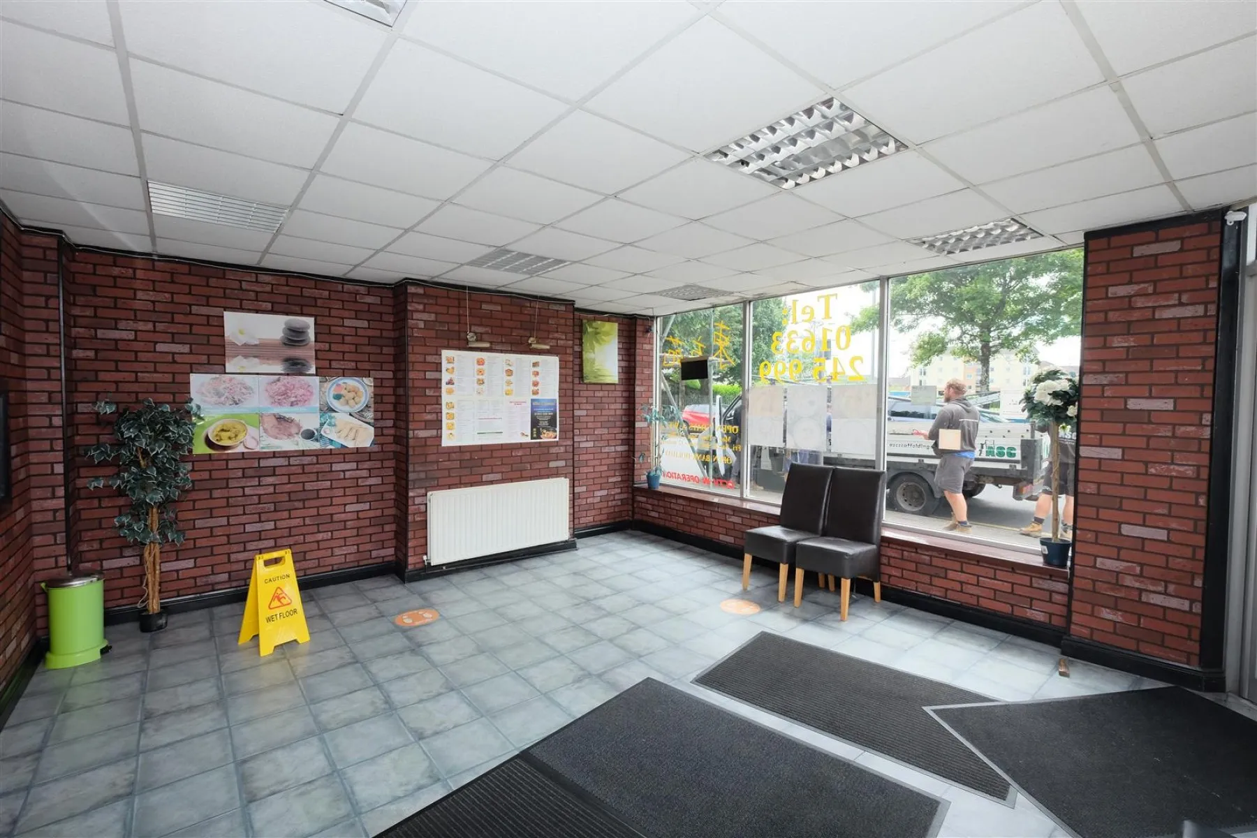 MIXED USE INVESTMENT | NEWPORT, 3 bedroom, Commercial - 33165757