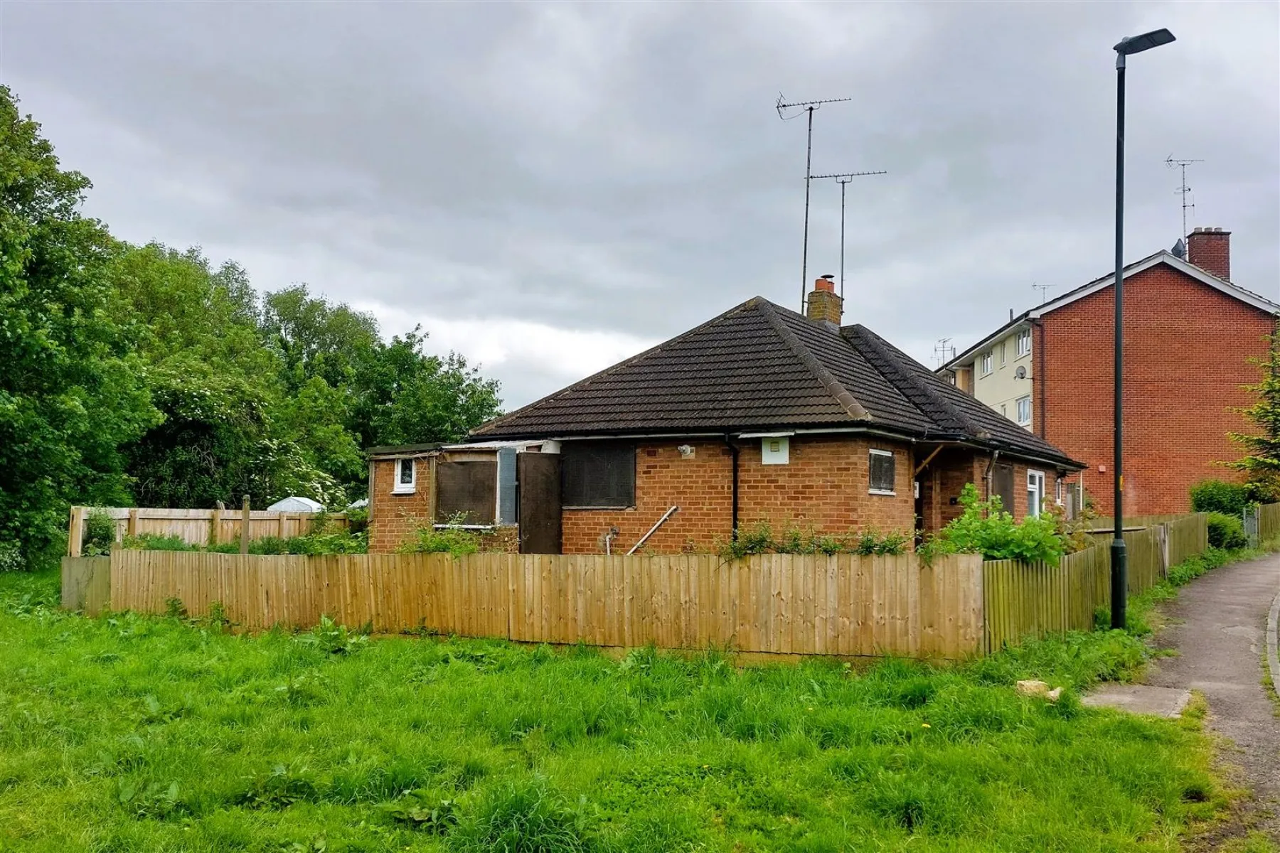 2 X BUNGALOWS | TEWKESBURY, 2 bedroom, Bungalow - Detached - 33117046