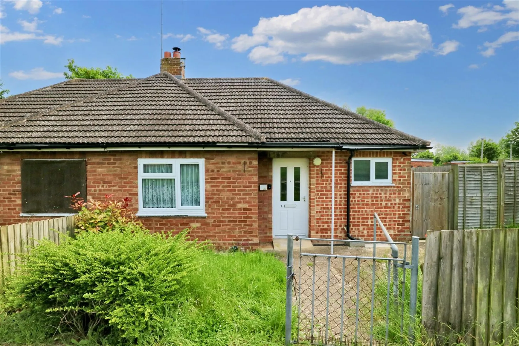 2 X BUNGALOWS | TEWKESBURY, 2 bedroom, Bungalow - Detached - 33117046
