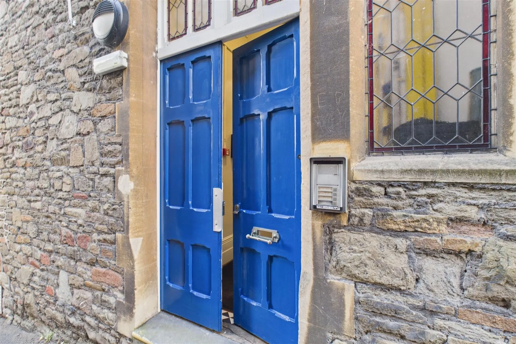 HMO / FAMILY HOME | REDLAND, 10 bedroom, House - Terraced - 34210223