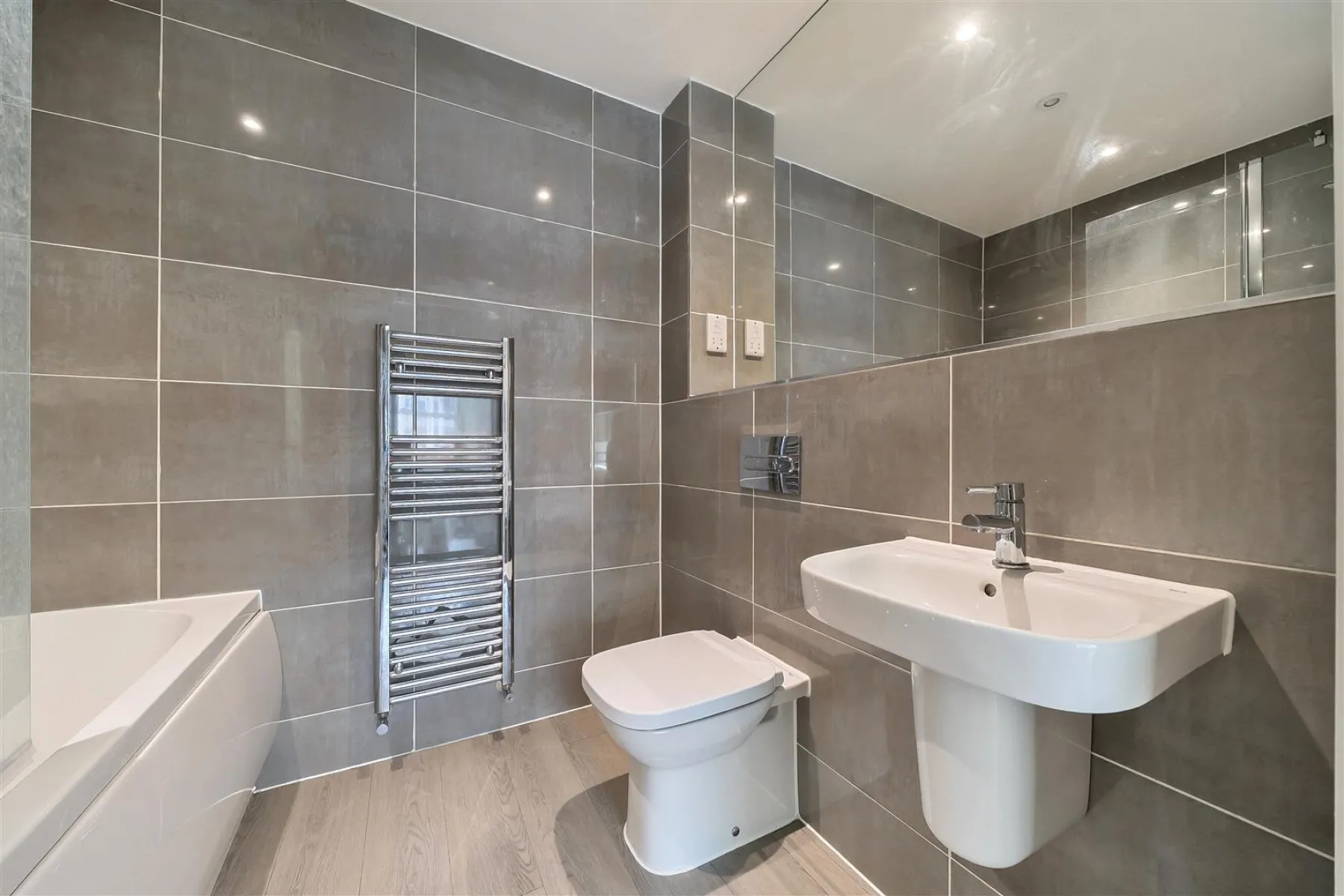 Winsley Road, Cotham, 2 bedroom, Flat - 33806663