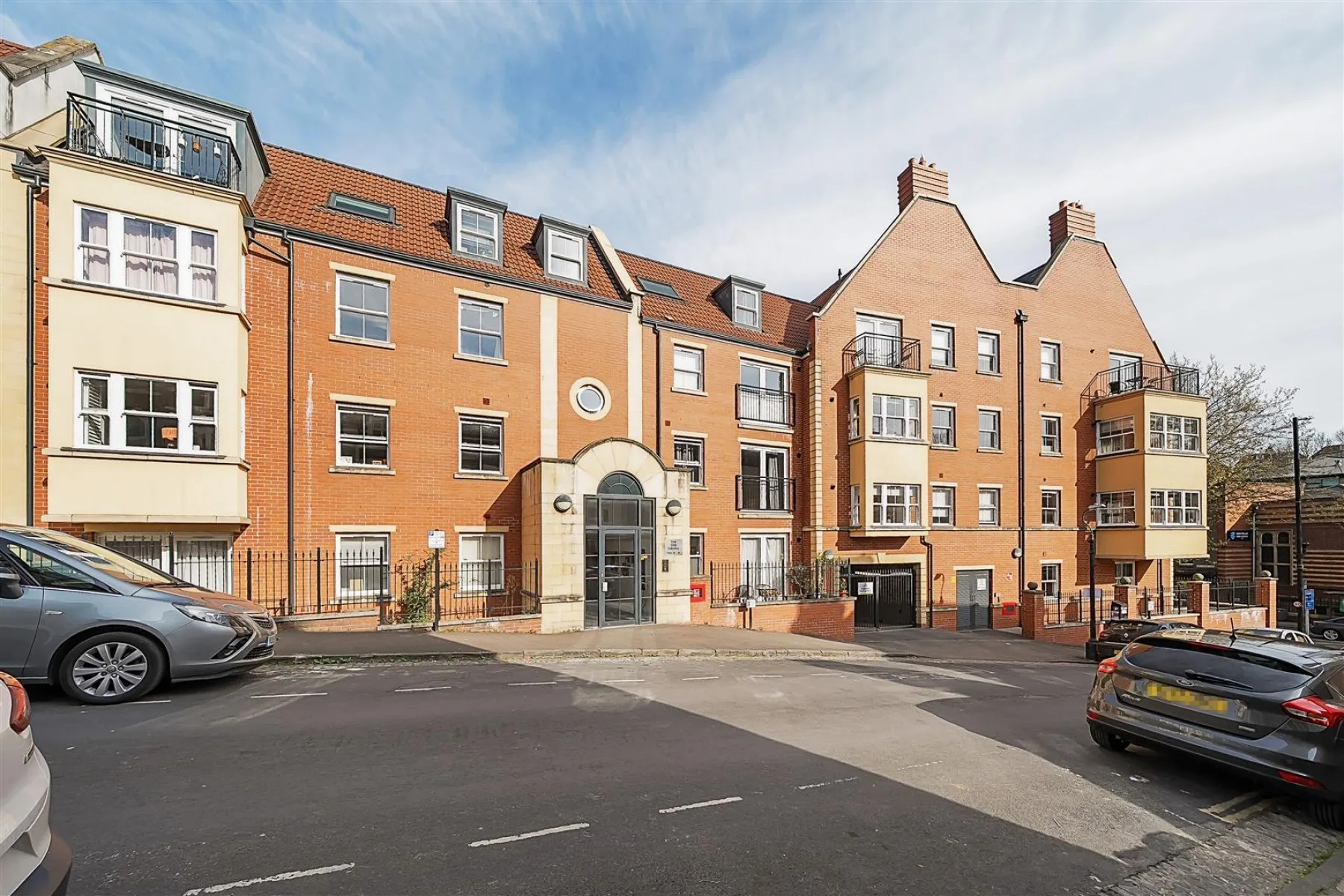 Winsley Road, Cotham, 2 bedroom, Flat - 33806663