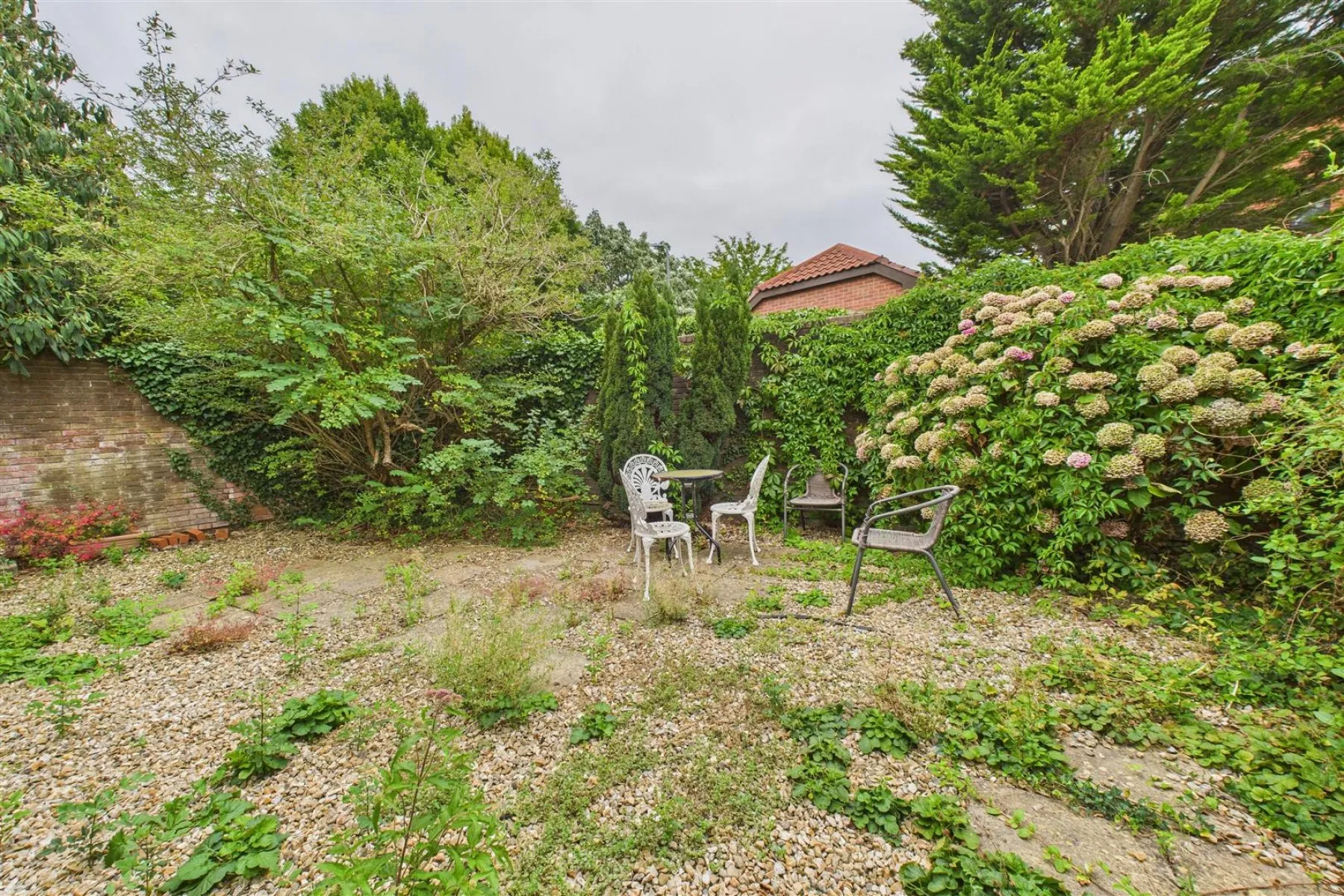DETACHED WITH POTENTIAL | STOKE BISHOP, 2 bedroom, House - Detached - 34113721