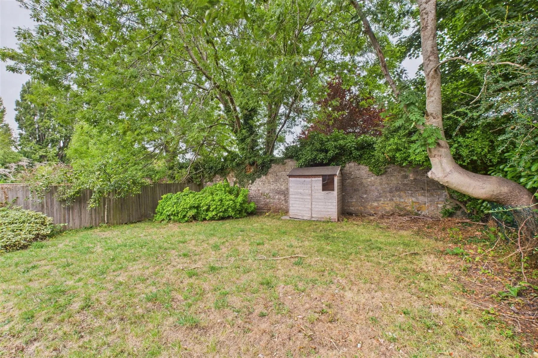 DETACHED WITH POTENTIAL | STOKE BISHOP, 2 bedroom, House - Detached - 34113721