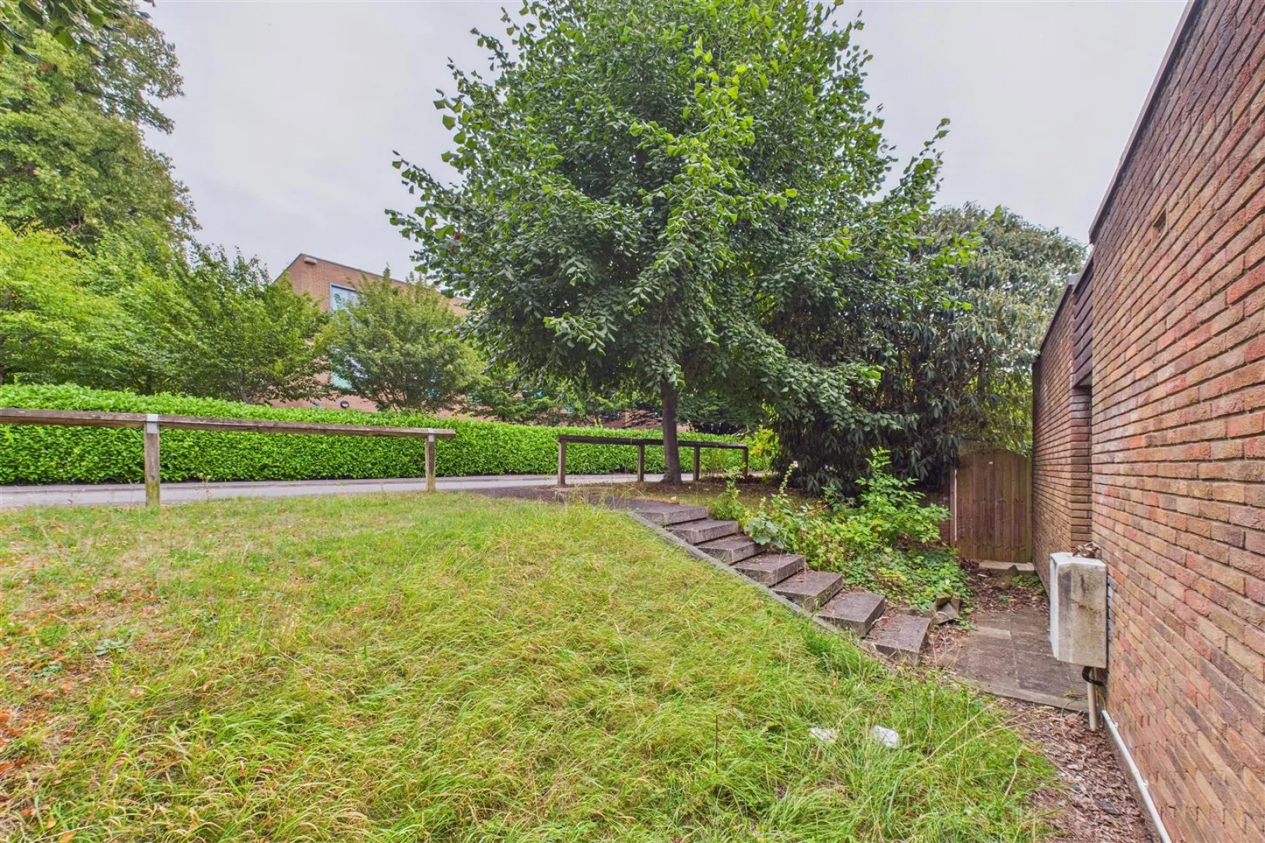 DETACHED WITH POTENTIAL | STOKE BISHOP, 2 bedroom, House - Detached - 34113721
