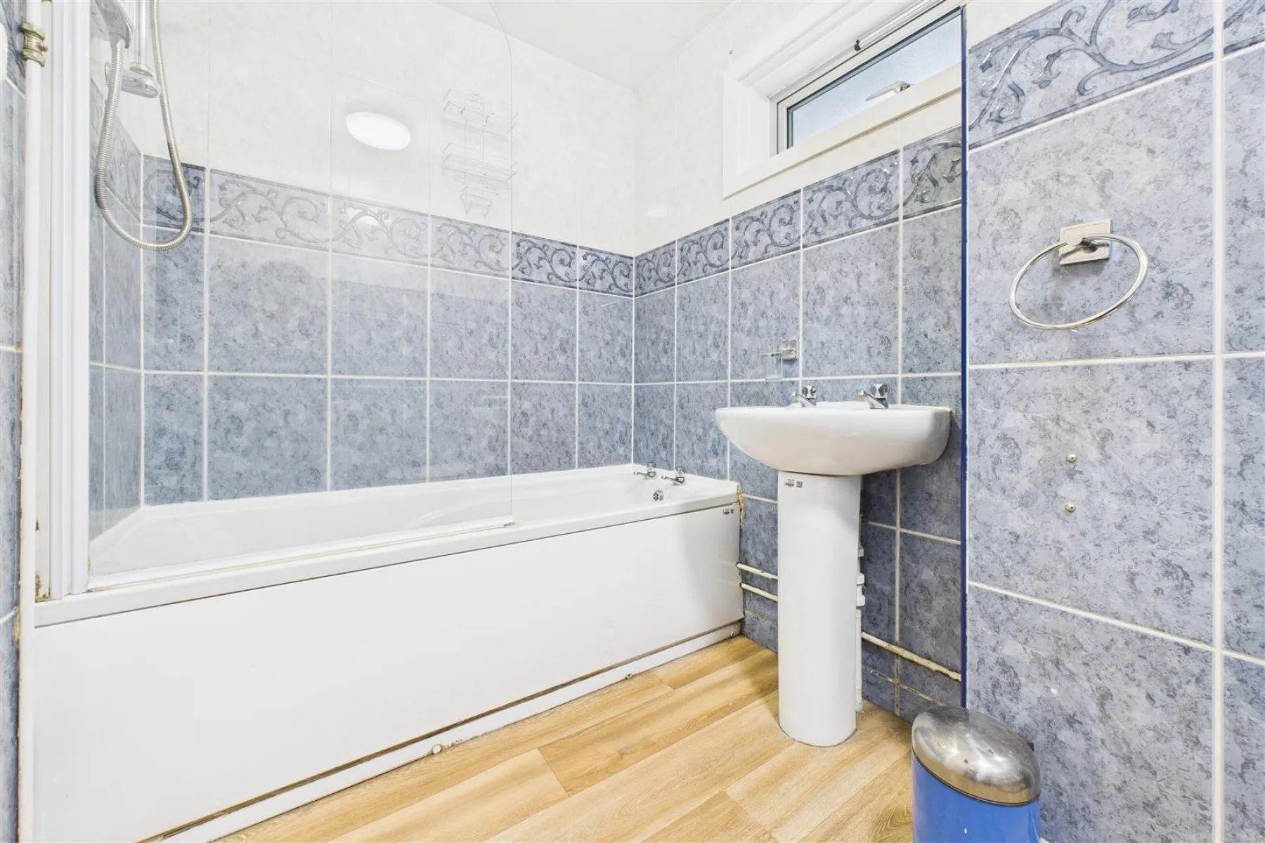 DETACHED WITH POTENTIAL | STOKE BISHOP, 2 bedroom, House - Detached - 34113721