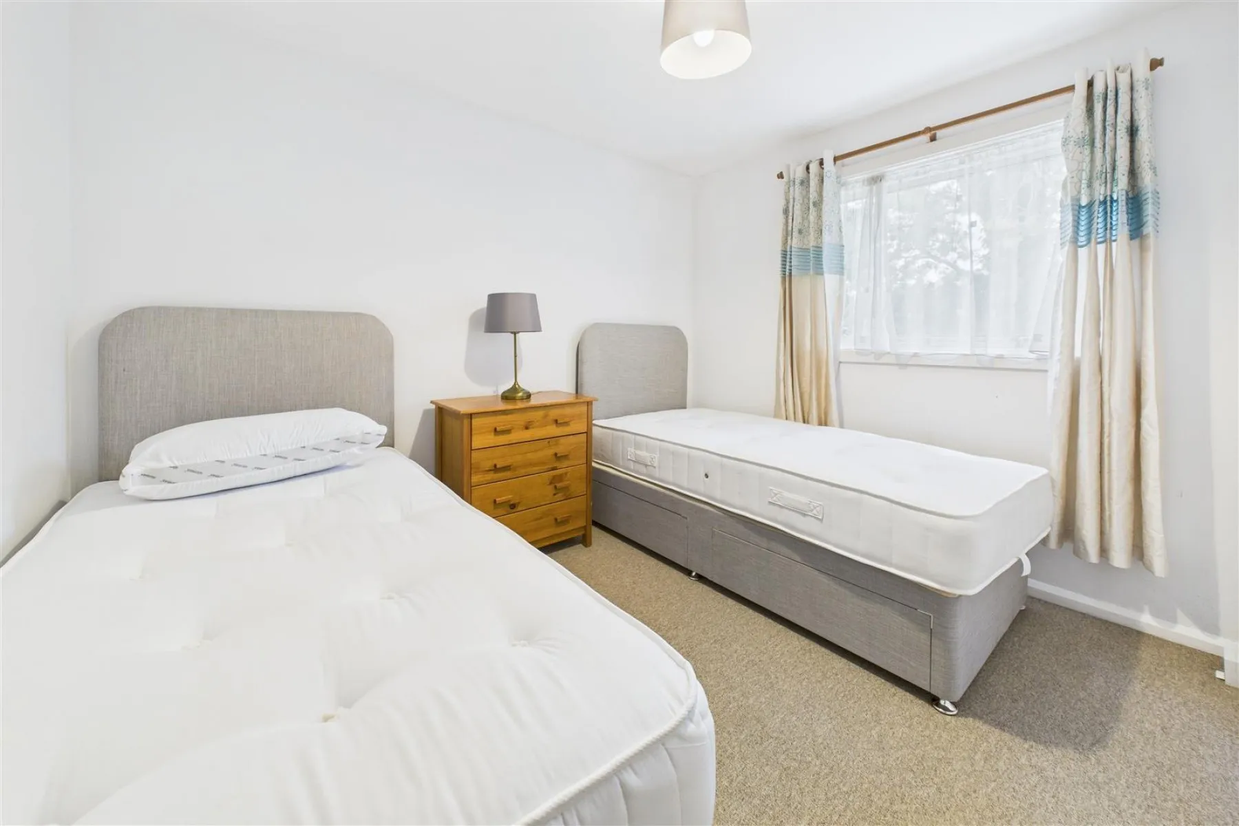 DETACHED WITH POTENTIAL | STOKE BISHOP, 2 bedroom, House - Detached - 34113721