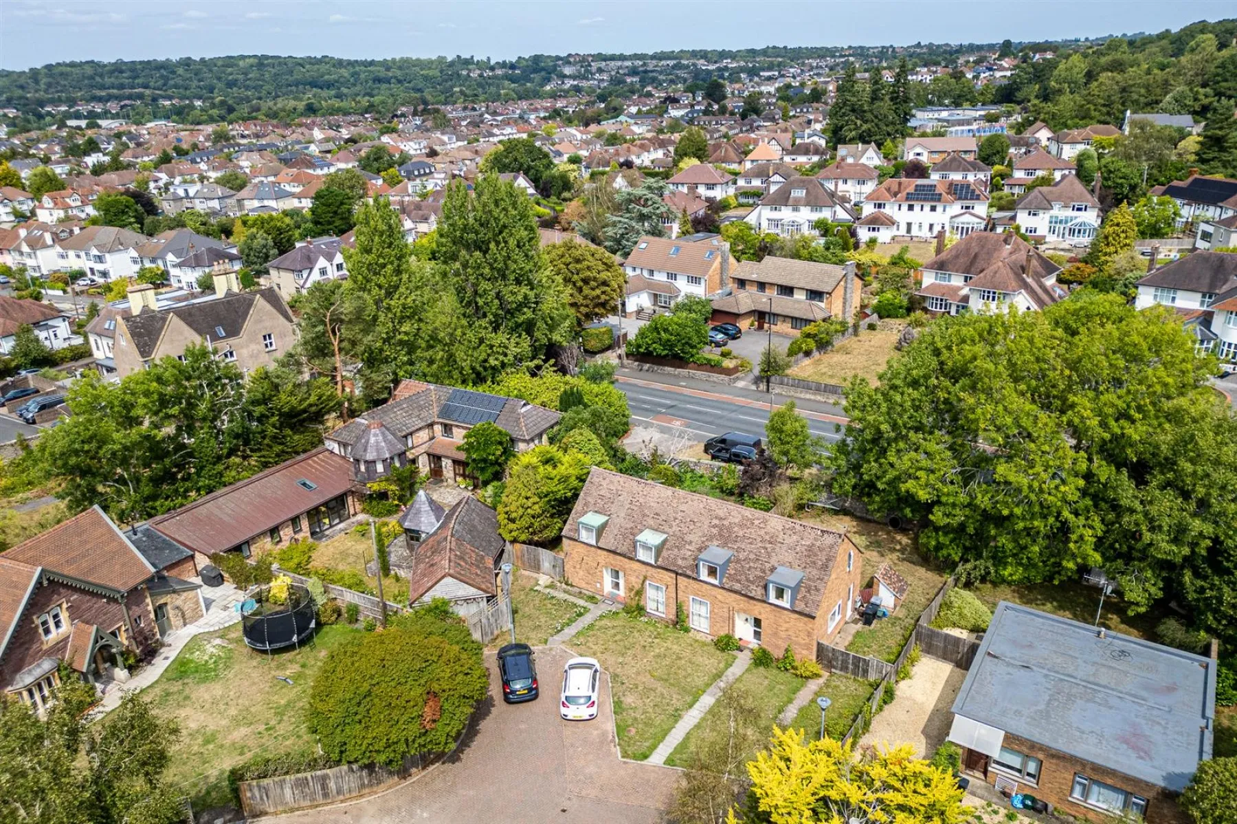 HOUSE WITH POTENTIAL | STOKE BISHOP, 3 bedroom, House - Semi-Detached - 34113720