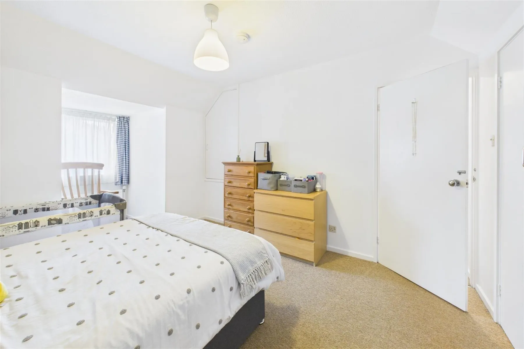 HOUSE WITH POTENTIAL | STOKE BISHOP, 3 bedroom, House - Semi-Detached - 34113720
