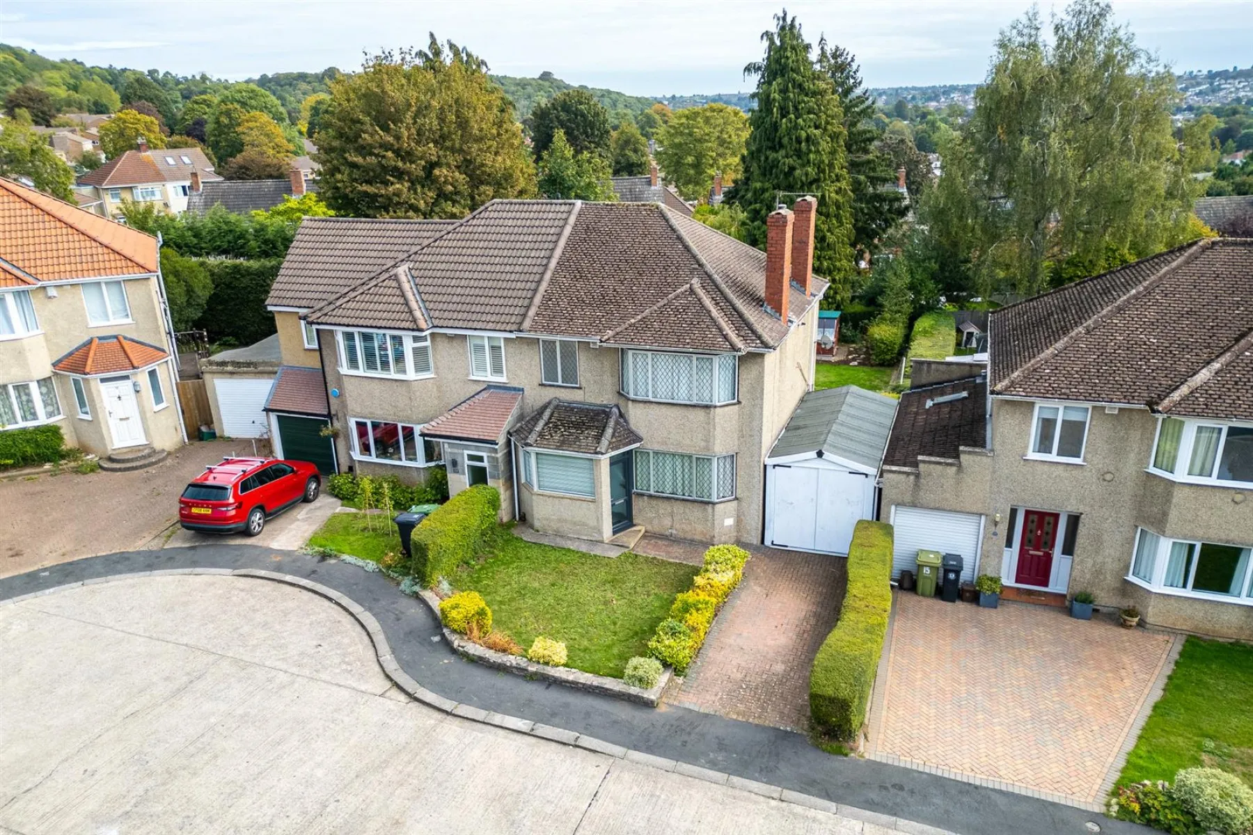 SEMI FOR BASIC UPDATING | COOMBE DINGLE, 3 bedroom, House - Semi-Detached - 34210196