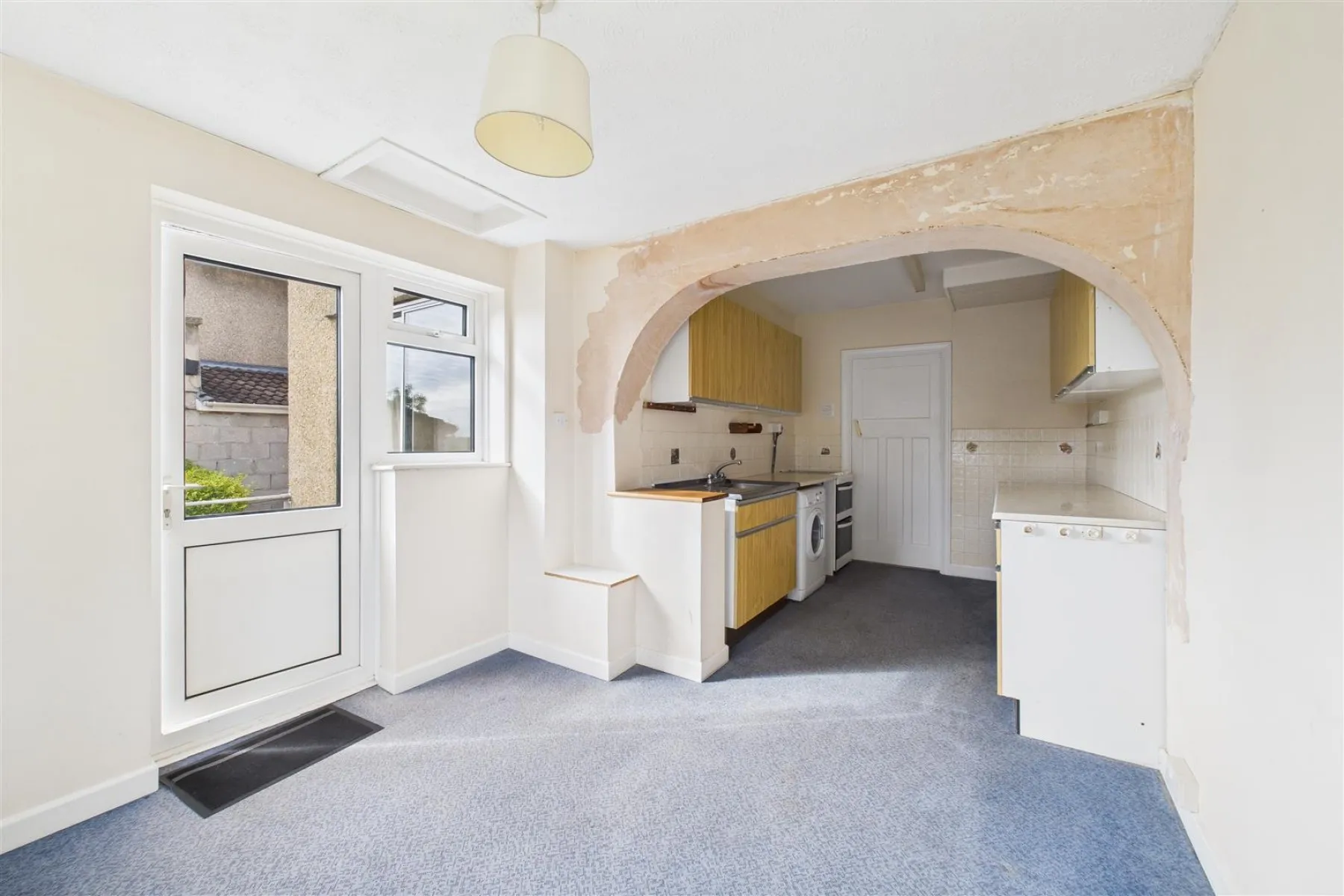 SEMI FOR BASIC UPDATING | COOMBE DINGLE, 3 bedroom, House - Semi-Detached - 34210196