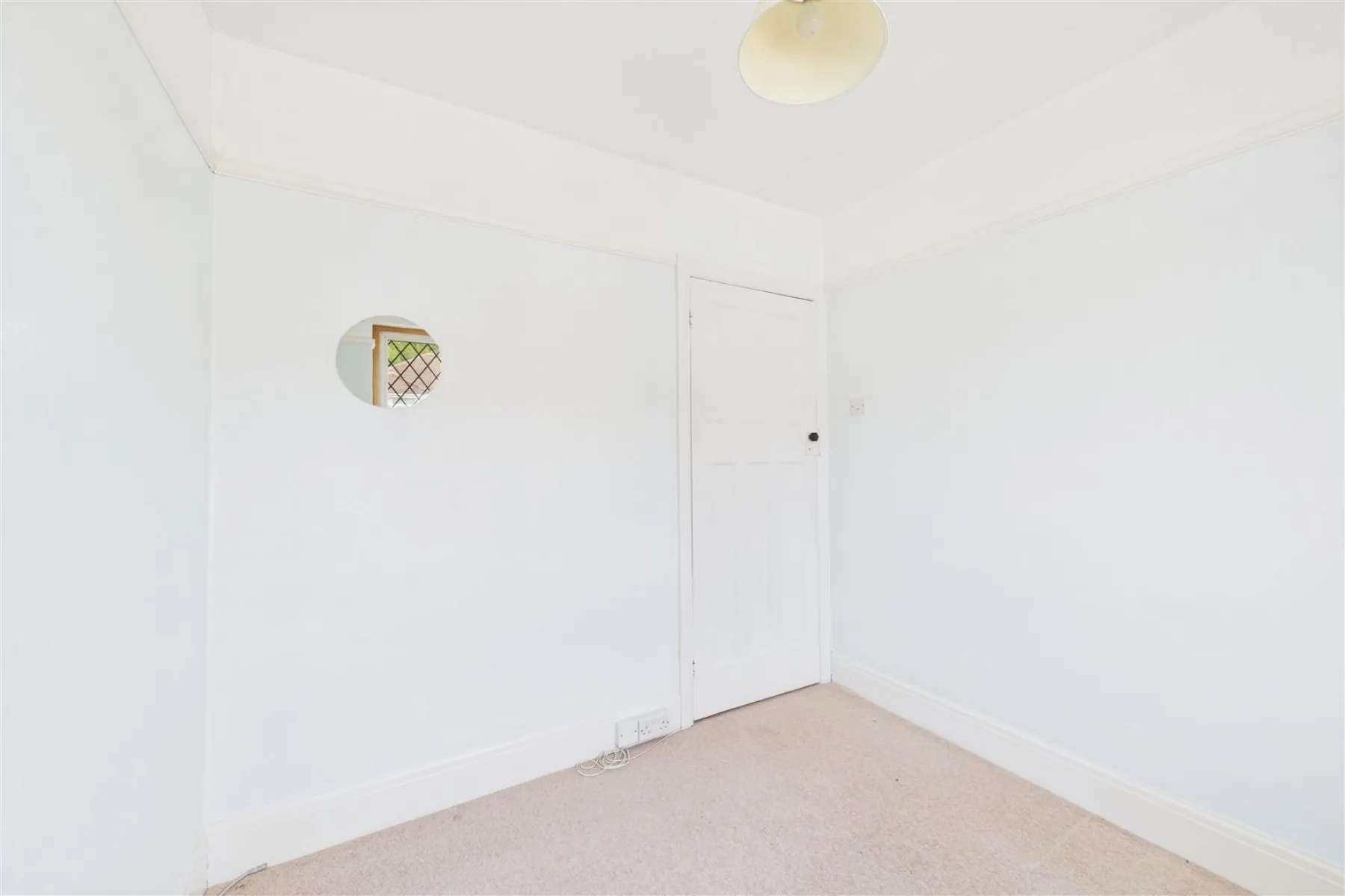 SEMI FOR BASIC UPDATING | COOMBE DINGLE, 3 bedroom, House - Semi-Detached - 34210196